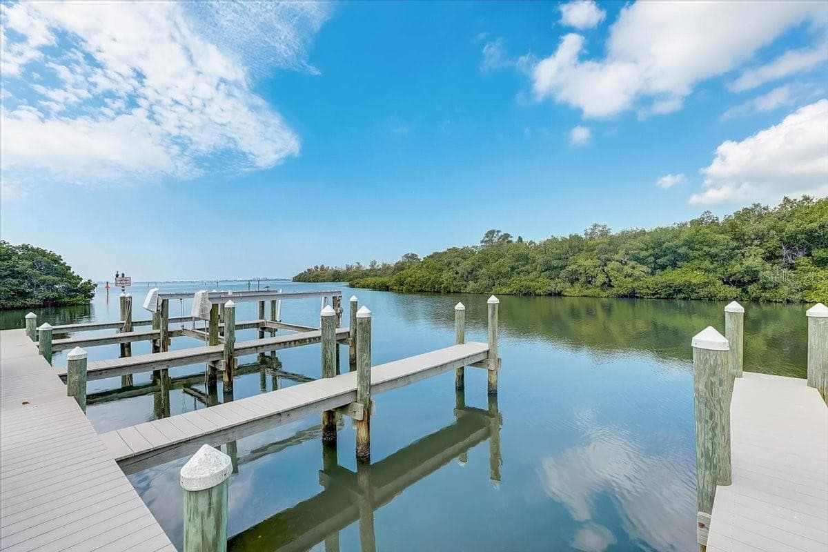 Condominium at 2424 BAY DR #2424/2426, BRADENTON, photo 29 of 29