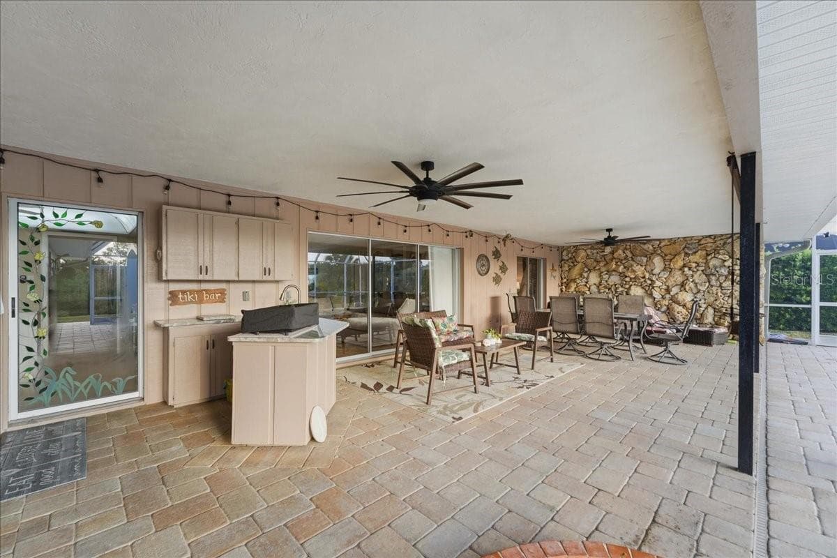 Single Family Residence at 413 SIGNORELLI DR, NOKOMIS, photo 36 of 44
