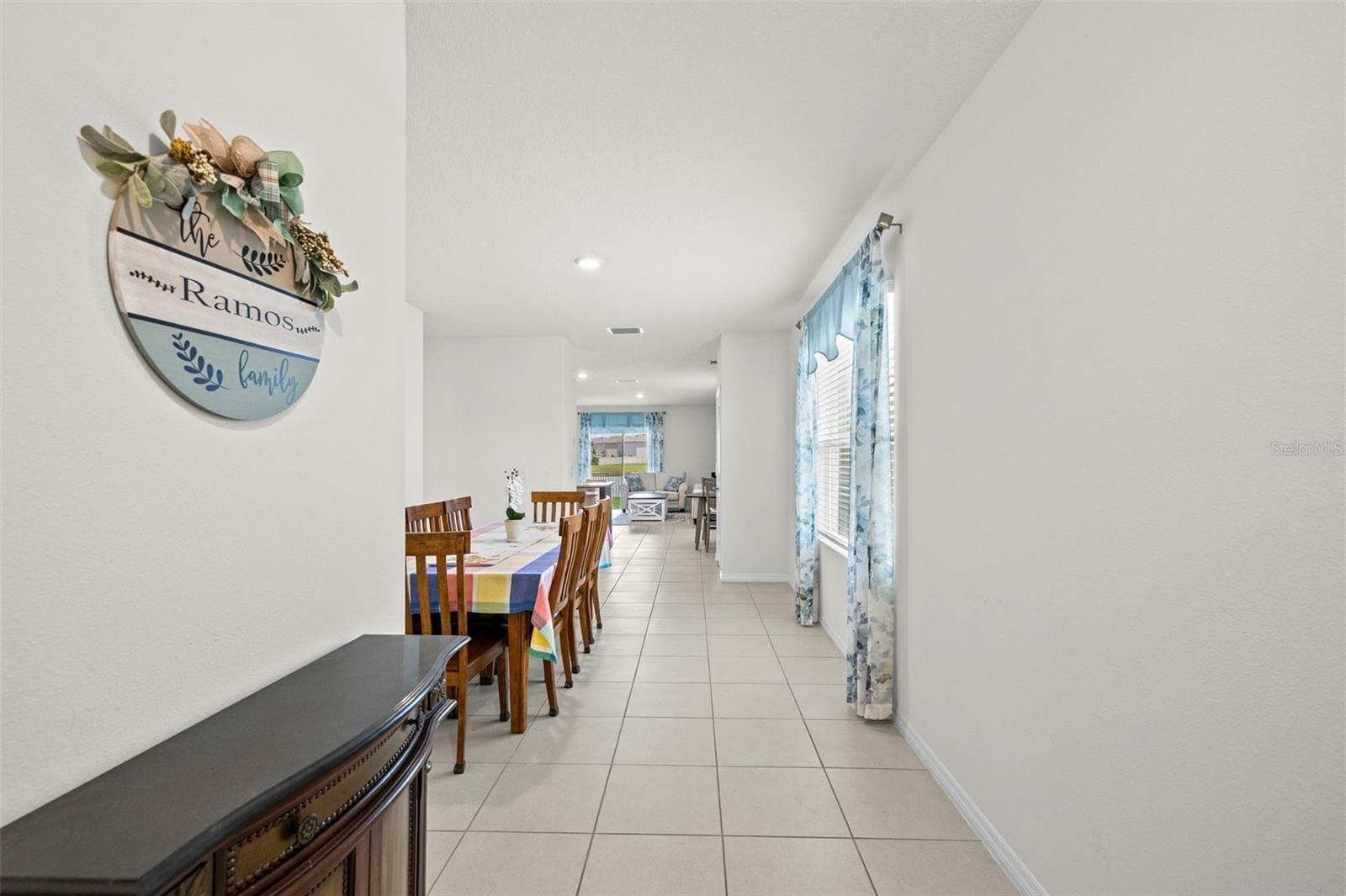 Single Family Residence at 10914 PENNY GALE LOOP, SAN ANTONIO, photo 7 of 39