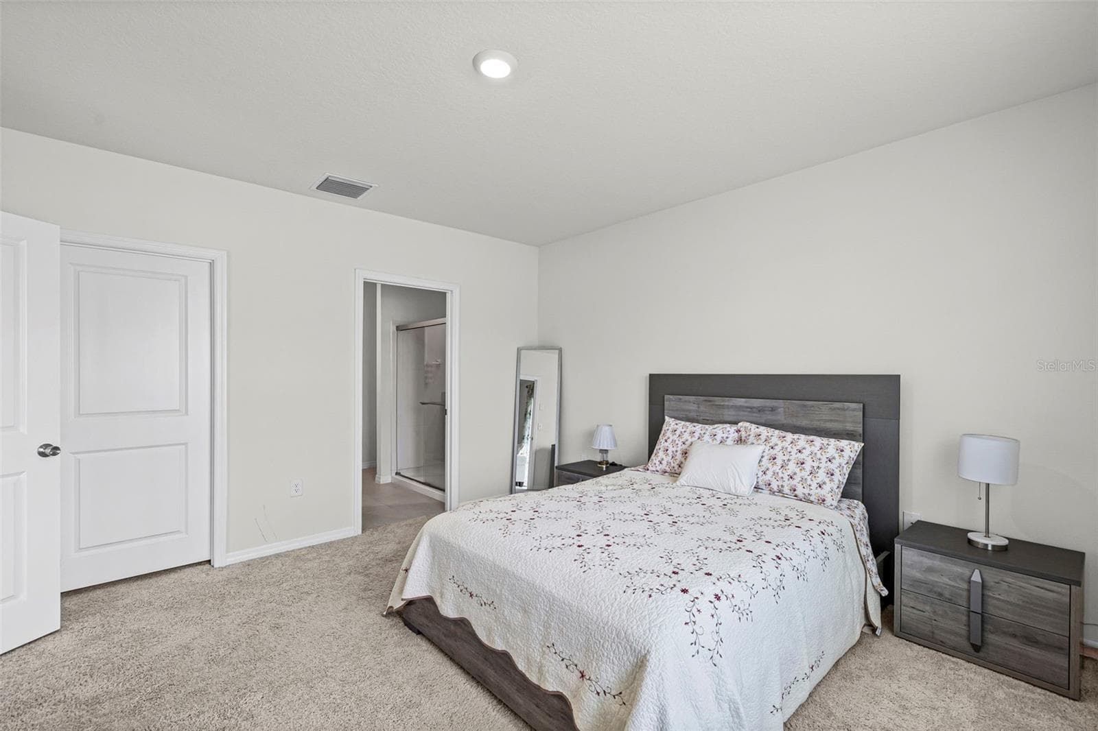 Single Family Residence at 10914 PENNY GALE LOOP, SAN ANTONIO, photo 15 of 39