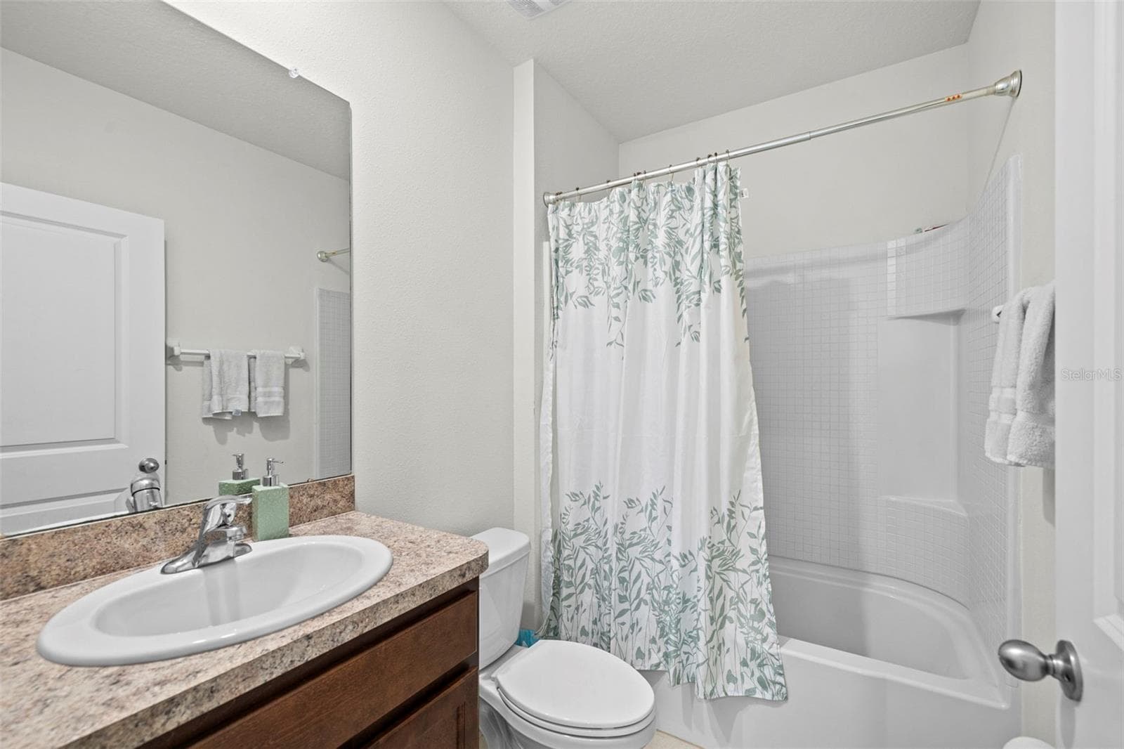 Single Family Residence at 10914 PENNY GALE LOOP, SAN ANTONIO, photo 20 of 39