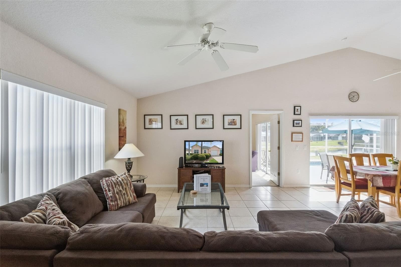 Single Family Residence at 621 RESERVE DR, DAVENPORT, photo 5 of 39
