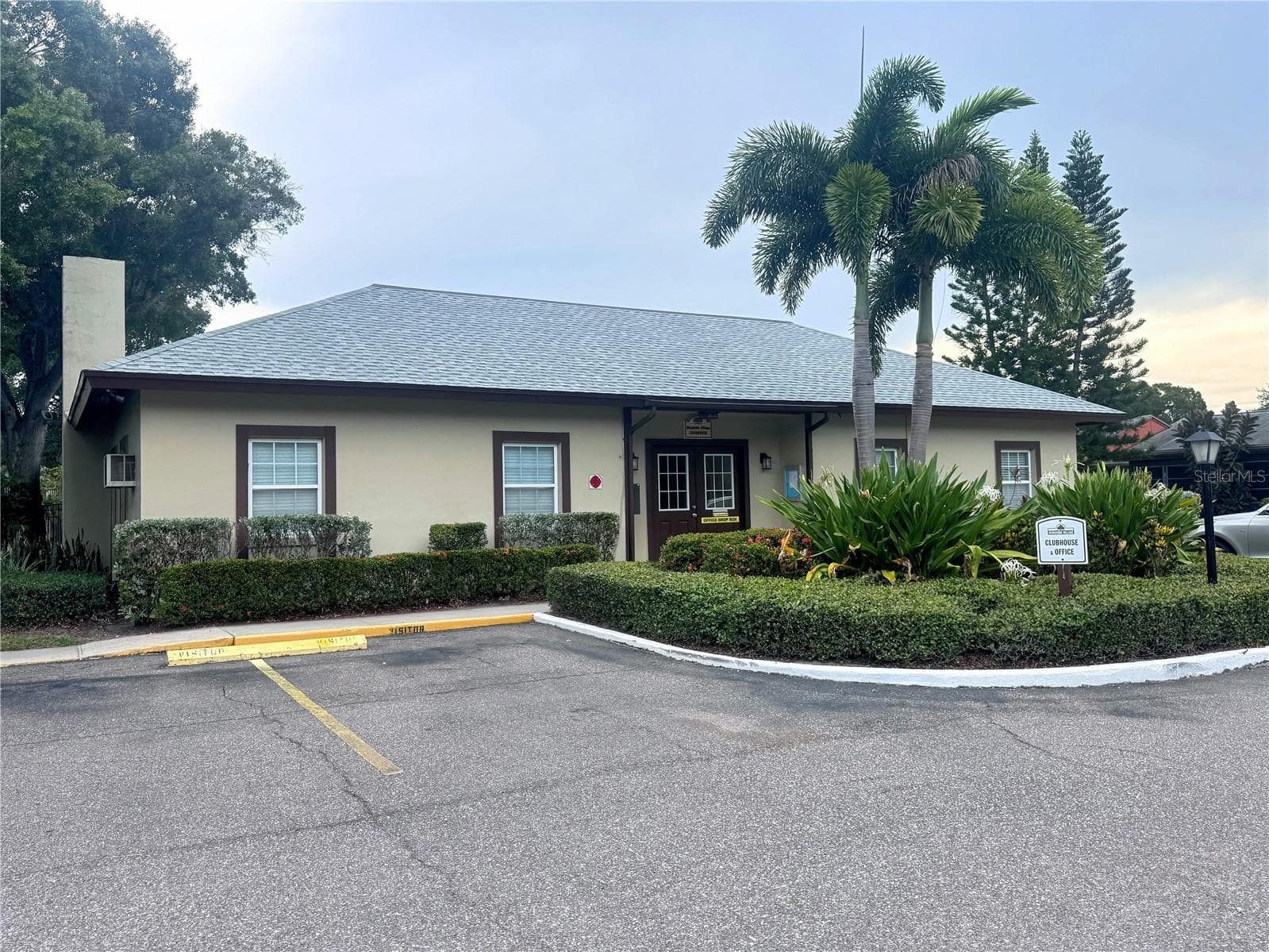 Condominium at 4215 E BAY DR #1602D, CLEARWATER, photo 18 of 19