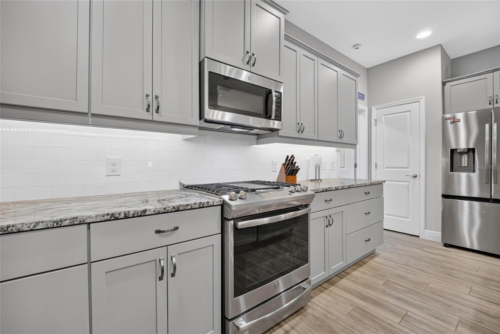 Kitchen - 3508 NW 55TH CT, OCALA