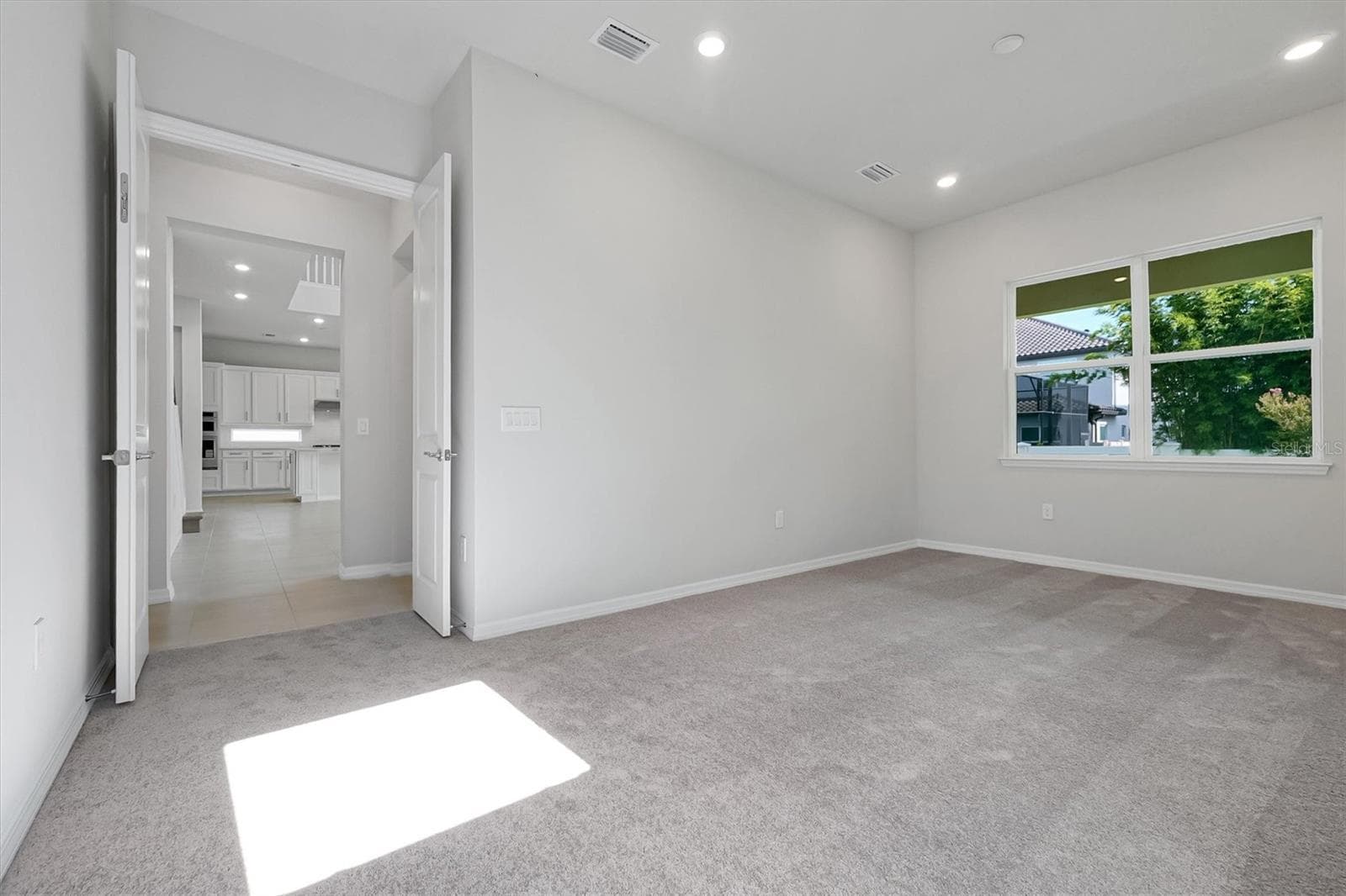 Single Family Residence at 8399 PARK CLIFF WAY, ORLANDO, photo 21 of 65