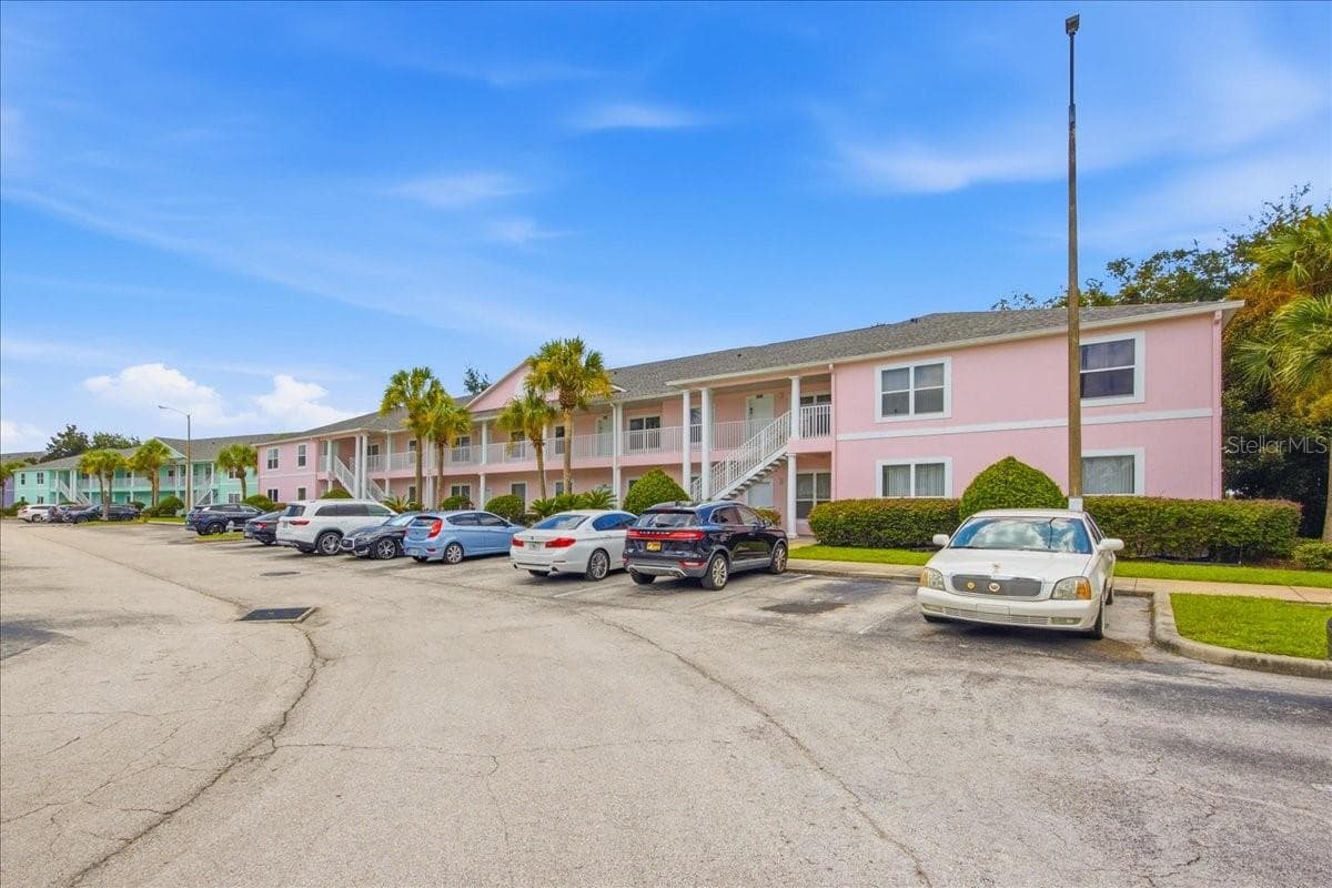 Condominium at 3157 SUN LAKE CT #B, KISSIMMEE, photo 3 of 37