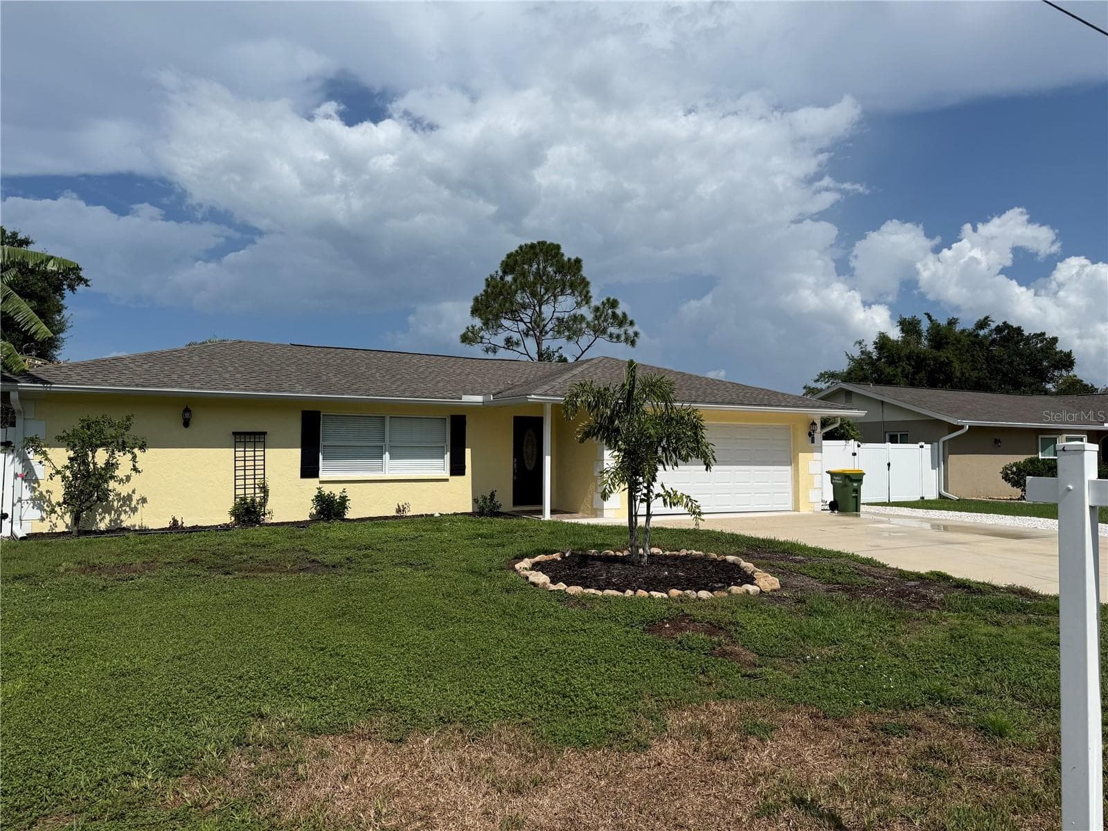 98 DADE AVE