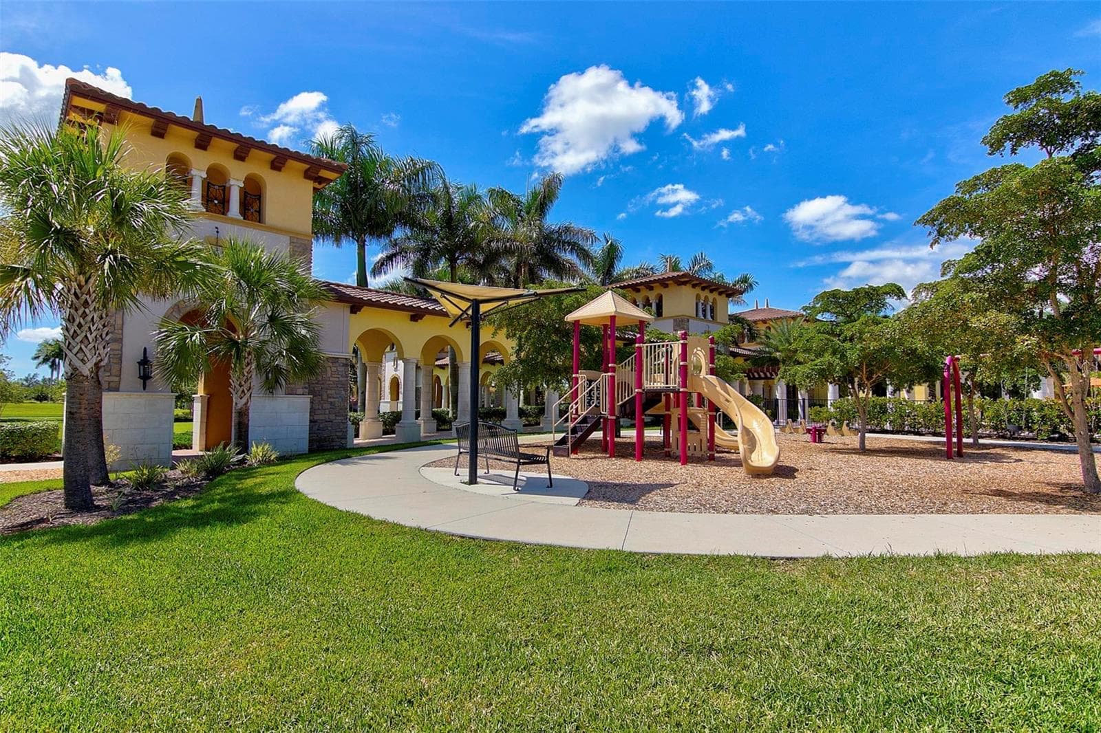 Single Family Residence at 20275 GRANLAGO DR, VENICE, photo 58 of 63