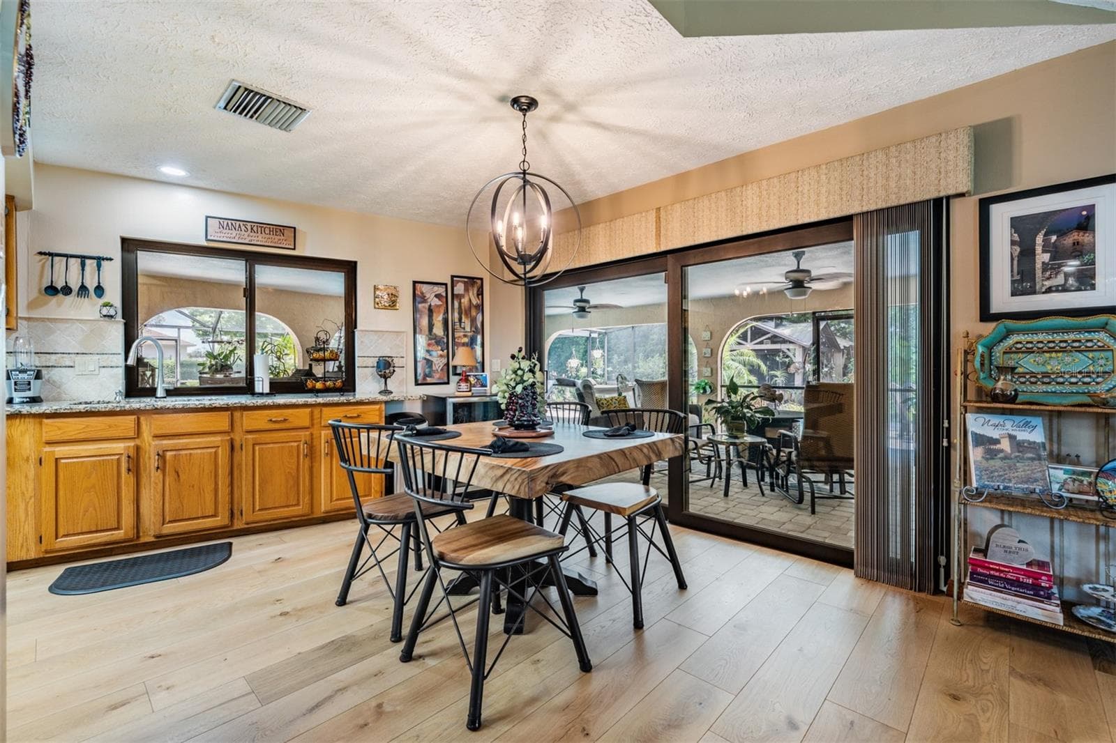 Single Family Residence at 13203 SPINDLEWYCK CV, RIVERVIEW, photo 15 of 55