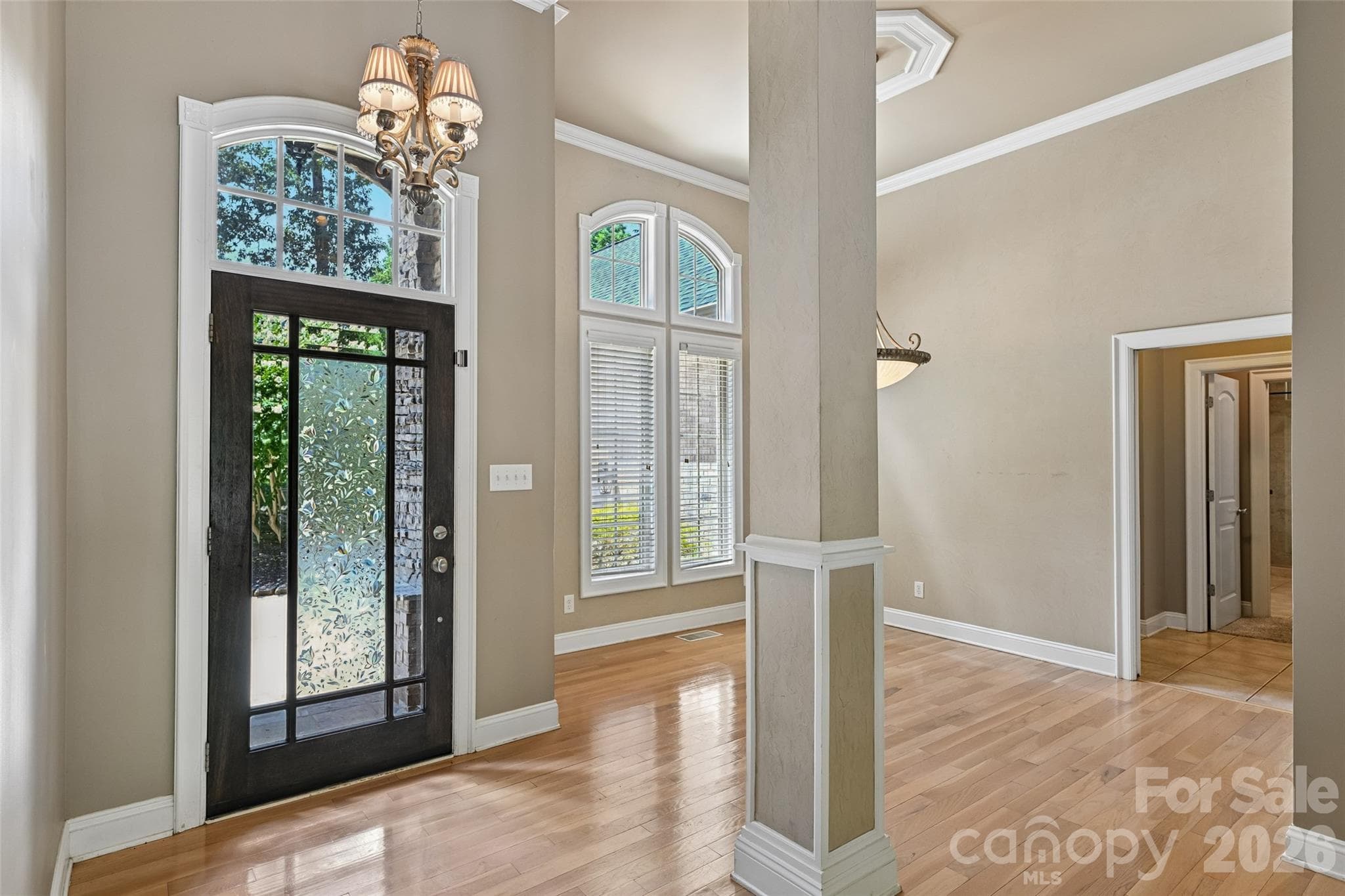 Single Family Residence at 304 Catawba Crest Lane, Clover, photo 3 of 48
