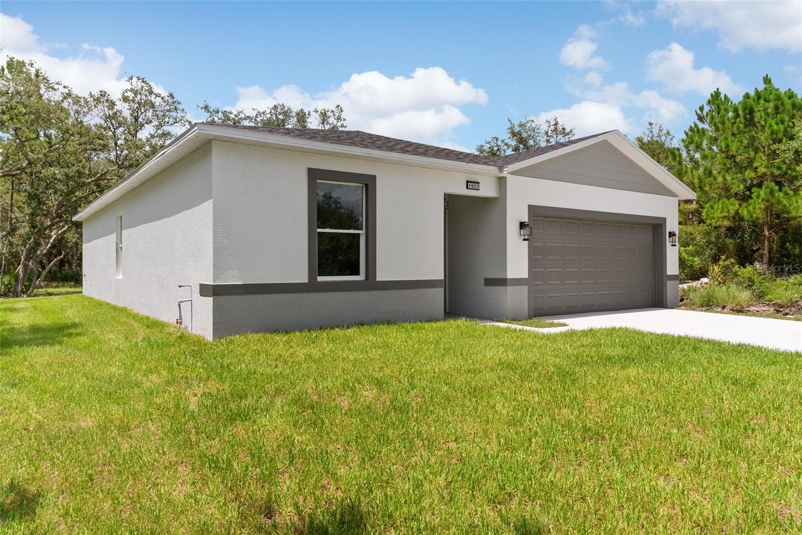 Single Family Residence at 1627 PICKEREL CT, POINCIANA, photo 2 of 43