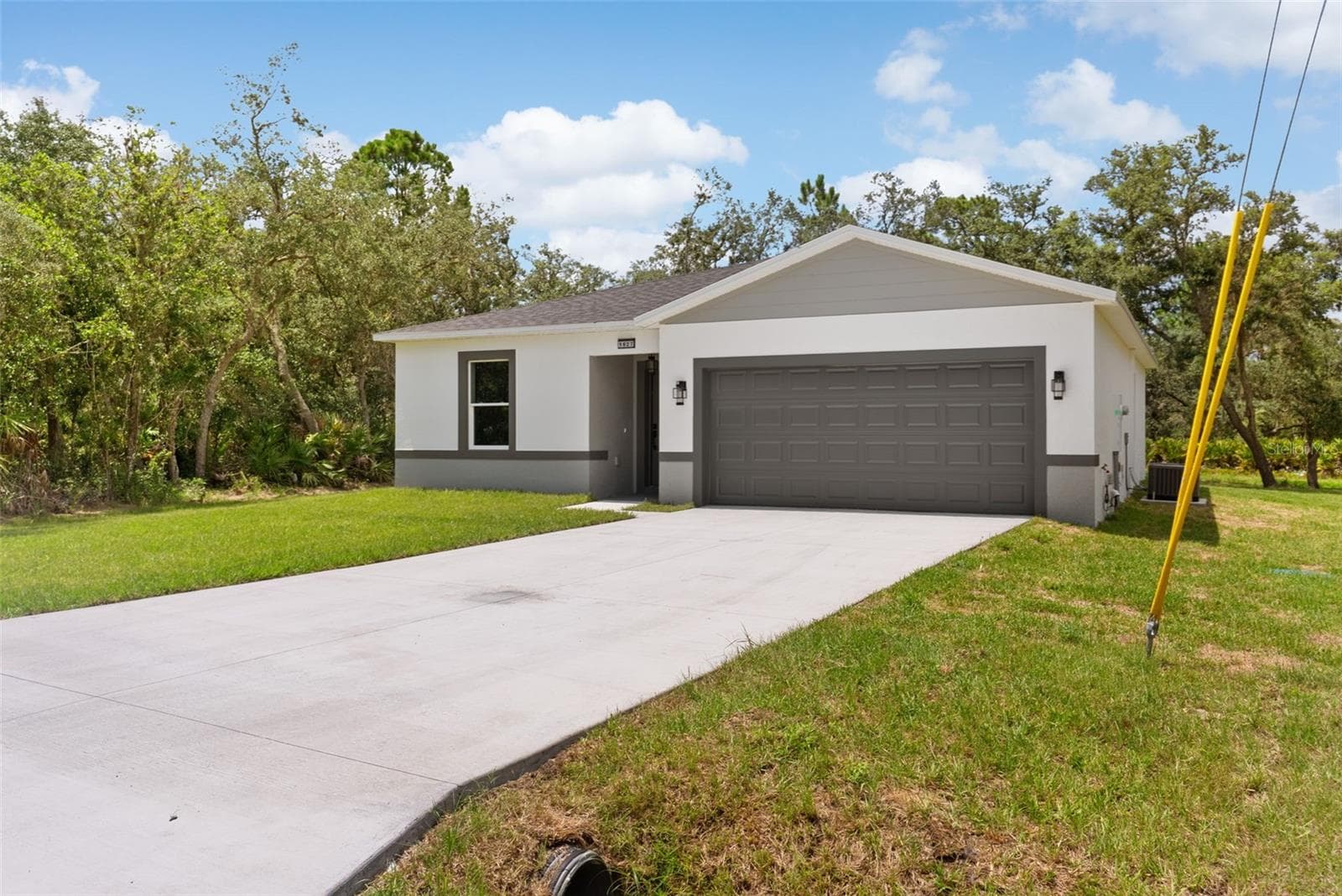 Single Family Residence at 1627 PICKEREL CT, POINCIANA, photo 3 of 43