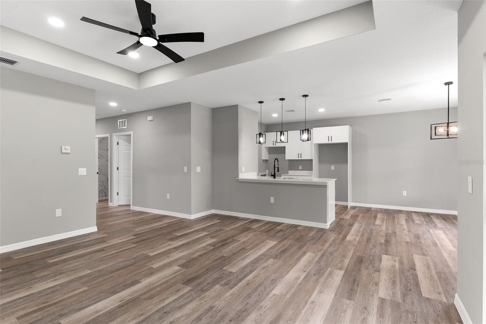 Single Family Residence at 1627 PICKEREL CT, POINCIANA, photo 9 of 43