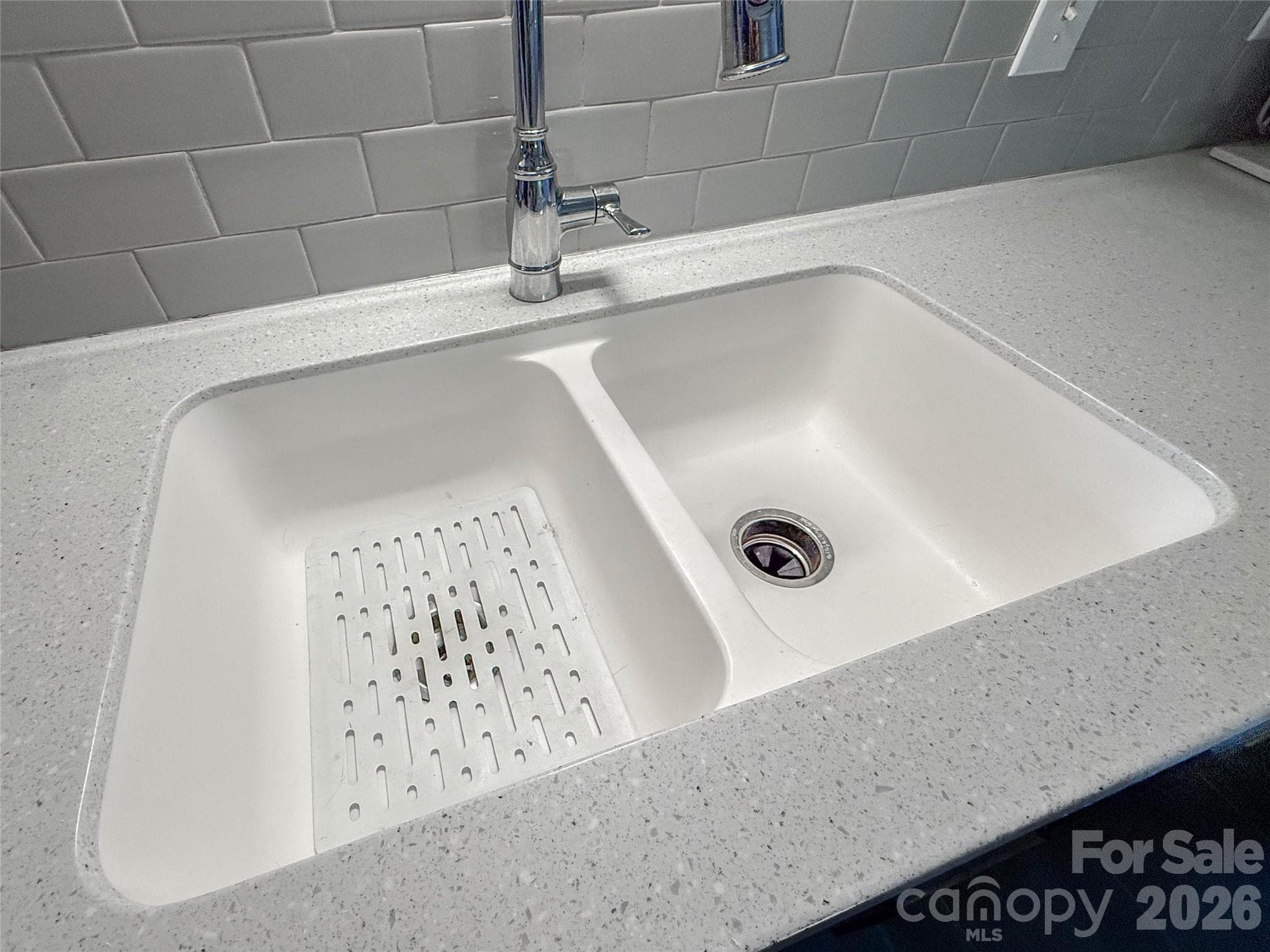 Seamless Sink - 8 Lakemoor Lane, Hendersonville