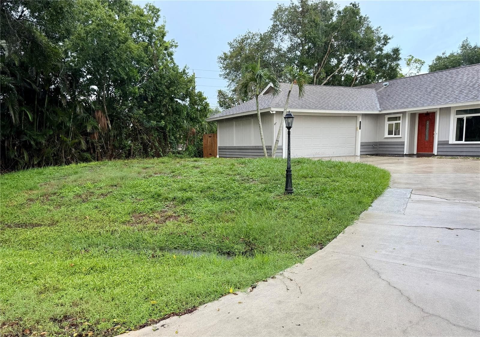Single Family Residence at 5274 CEDAR HAMMOCK CT, SARASOTA, photo 4 of 55