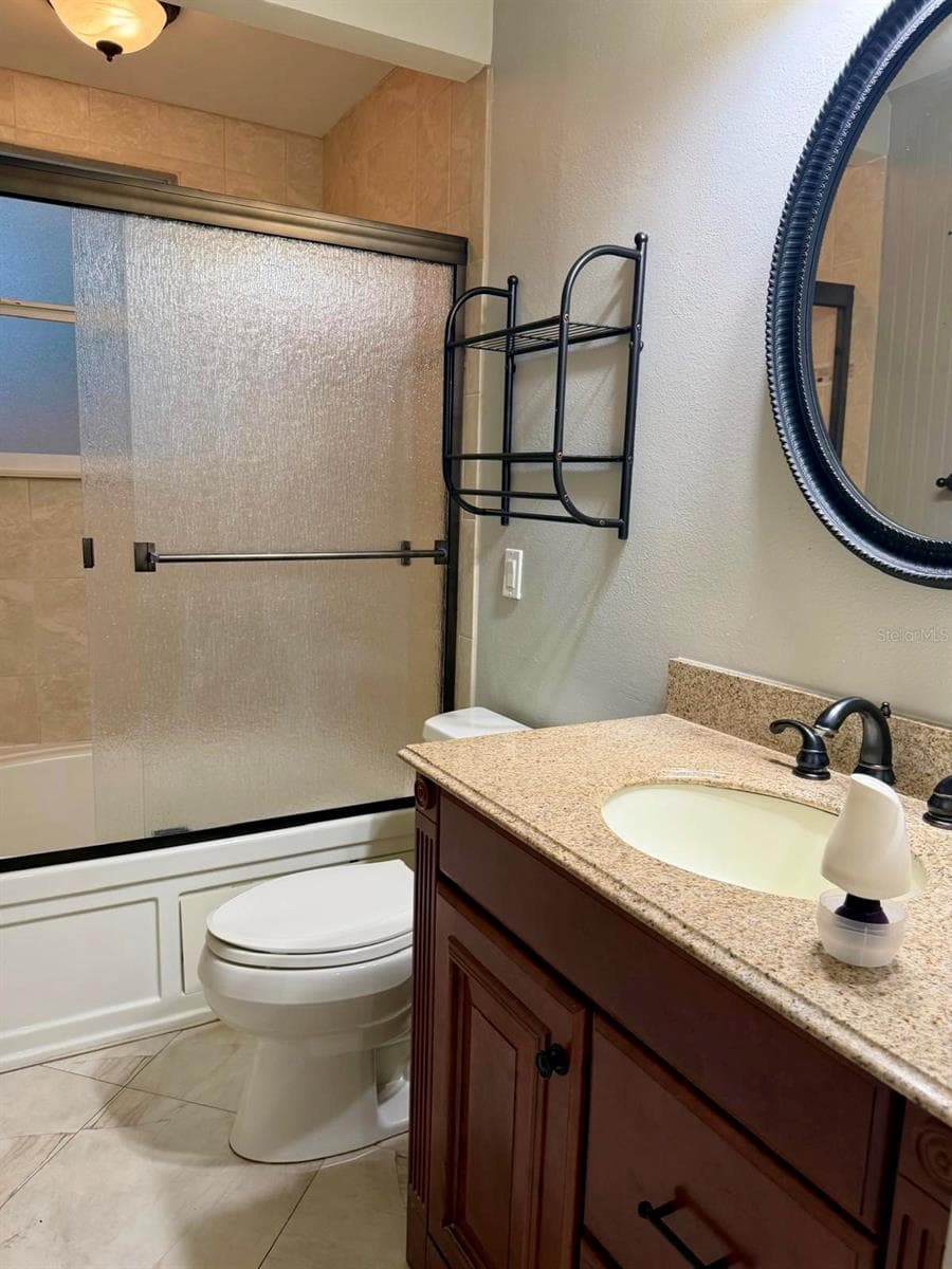 Single Family Residence at 5274 CEDAR HAMMOCK CT, SARASOTA, photo 24 of 55