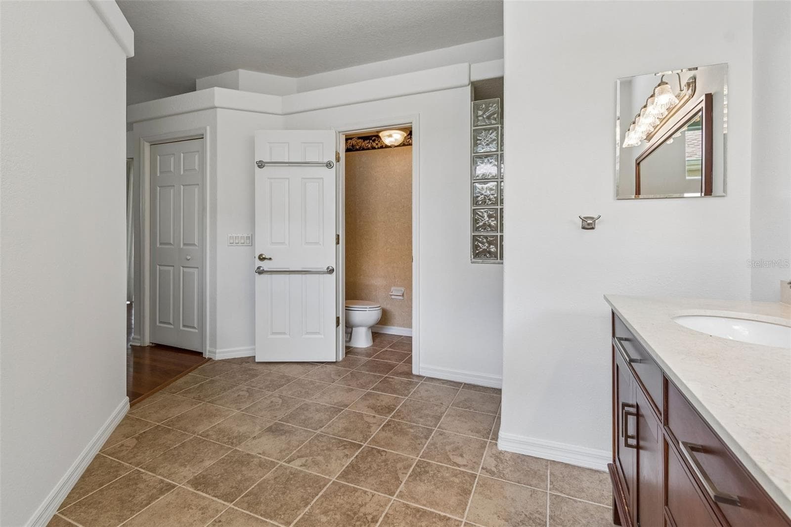 Single Family Residence at 12442 FOREST HIGHLANDS DR, DADE CITY, photo 37 of 64