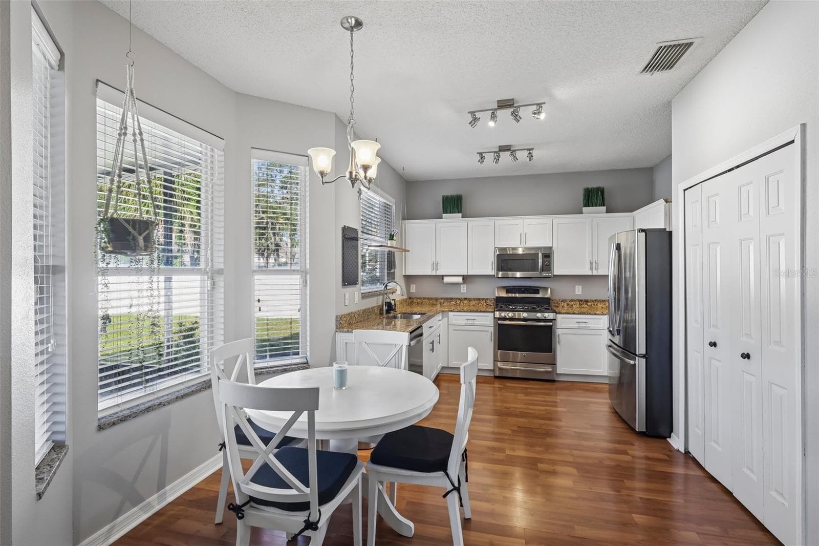 Single Family Residence at 205 ROSANA DR, BRANDON, photo 21 of 66