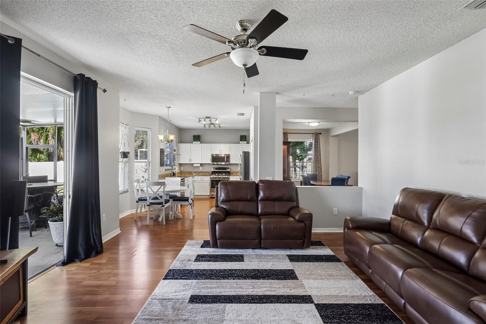 Single Family Residence at 205 ROSANA DR, BRANDON, photo 22 of 66