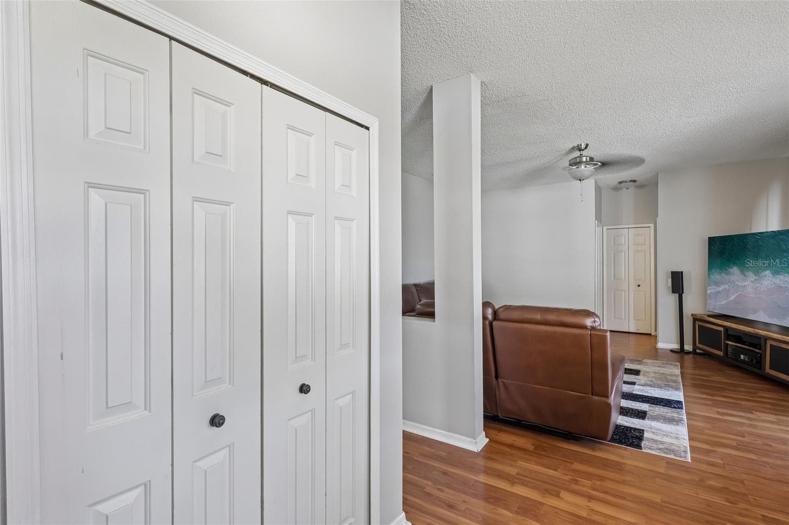 Single Family Residence at 205 ROSANA DR, BRANDON, photo 26 of 66