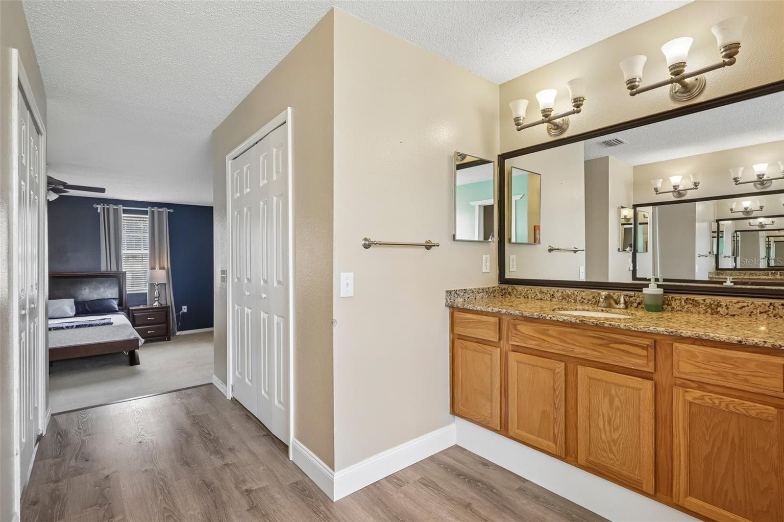 Single Family Residence at 205 ROSANA DR, BRANDON, photo 46 of 66