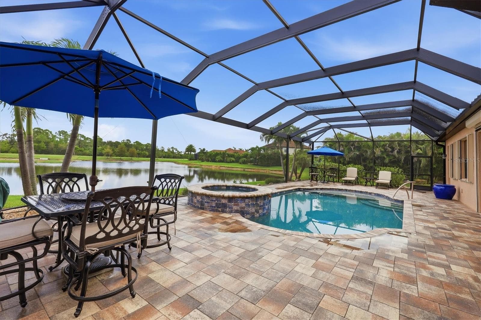 Single Family Residence at 13652 CLASSICO CT, VENICE, photo 31 of 56
