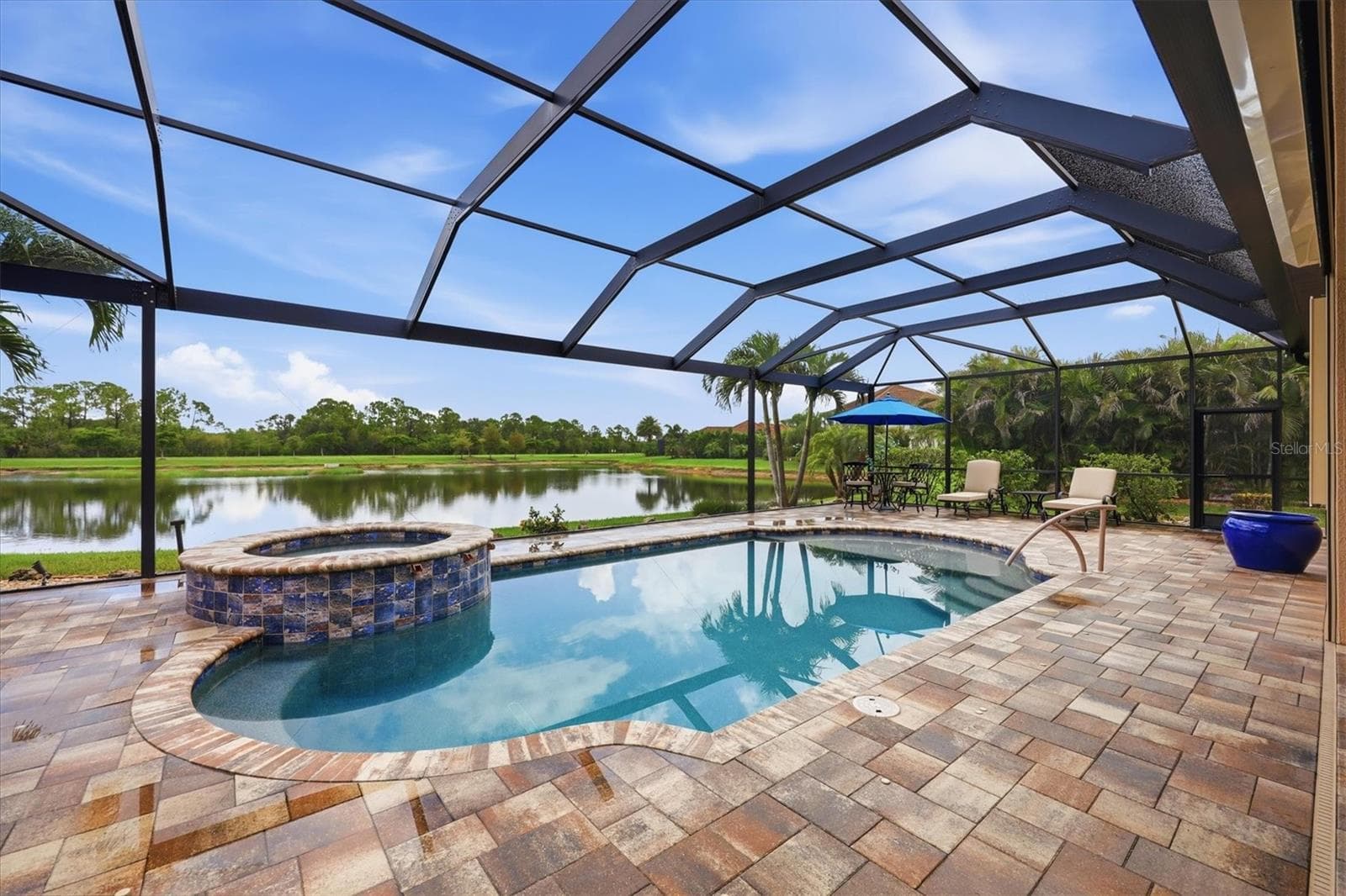 Single Family Residence at 13652 CLASSICO CT, VENICE, photo 32 of 56
