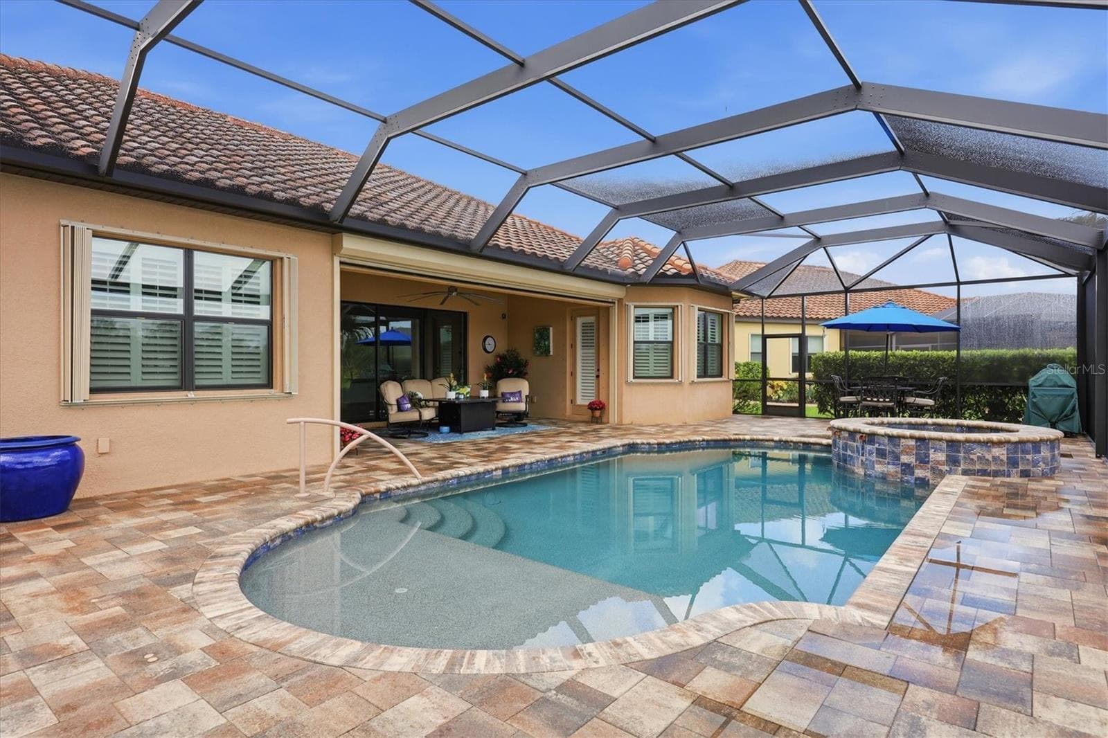 Single Family Residence at 13652 CLASSICO CT, VENICE, photo 33 of 56