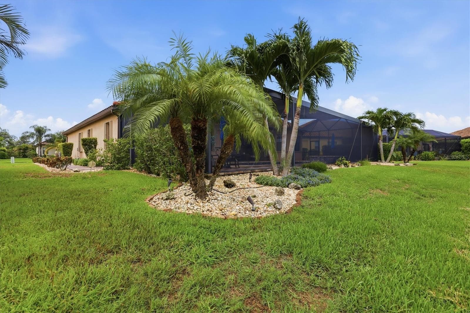 Single Family Residence at 13652 CLASSICO CT, VENICE, photo 39 of 56