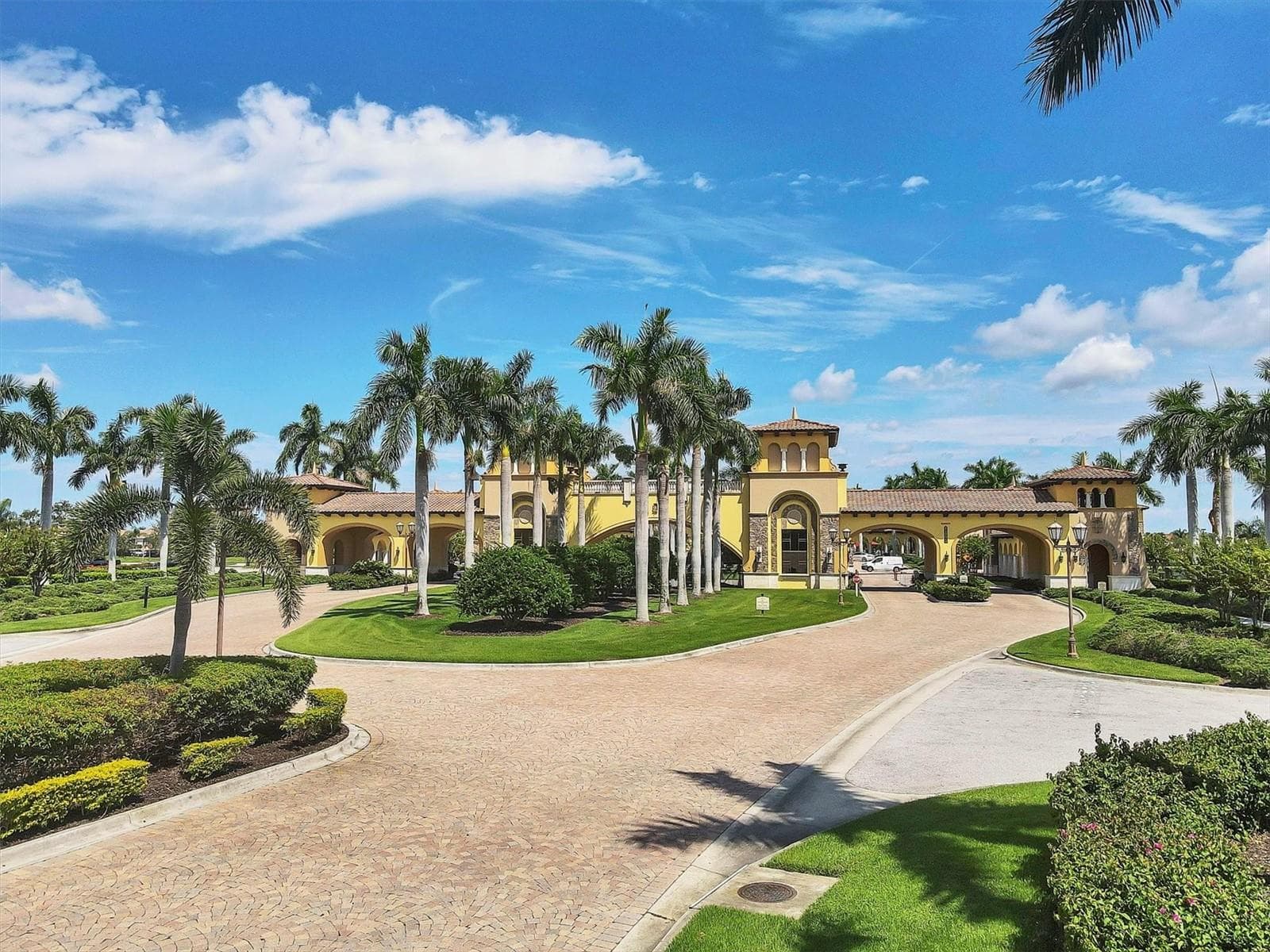 Single Family Residence at 13652 CLASSICO CT, VENICE, photo 55 of 56