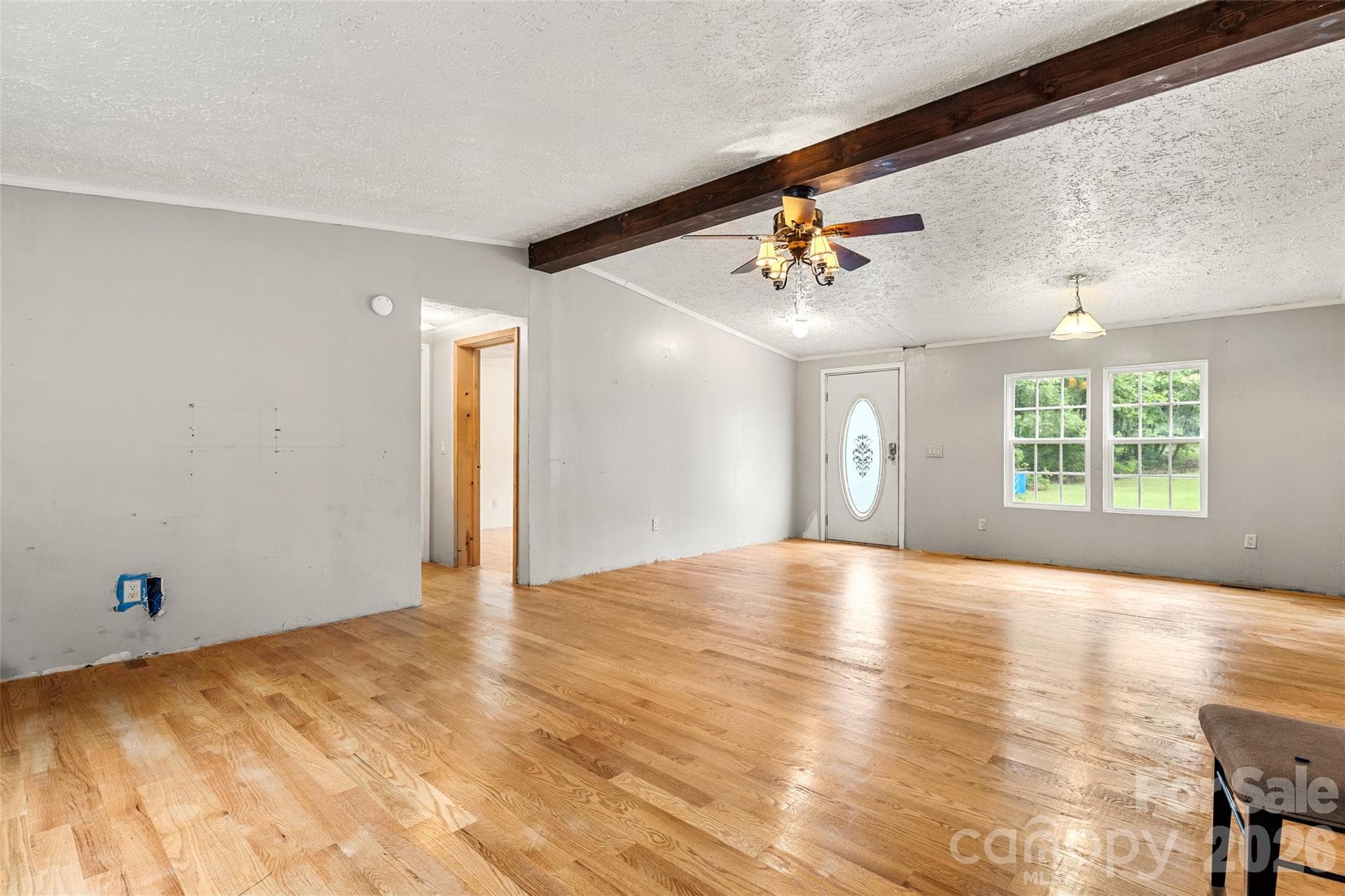 Single Family Residence at Kings Mountain, photo 9 of 39