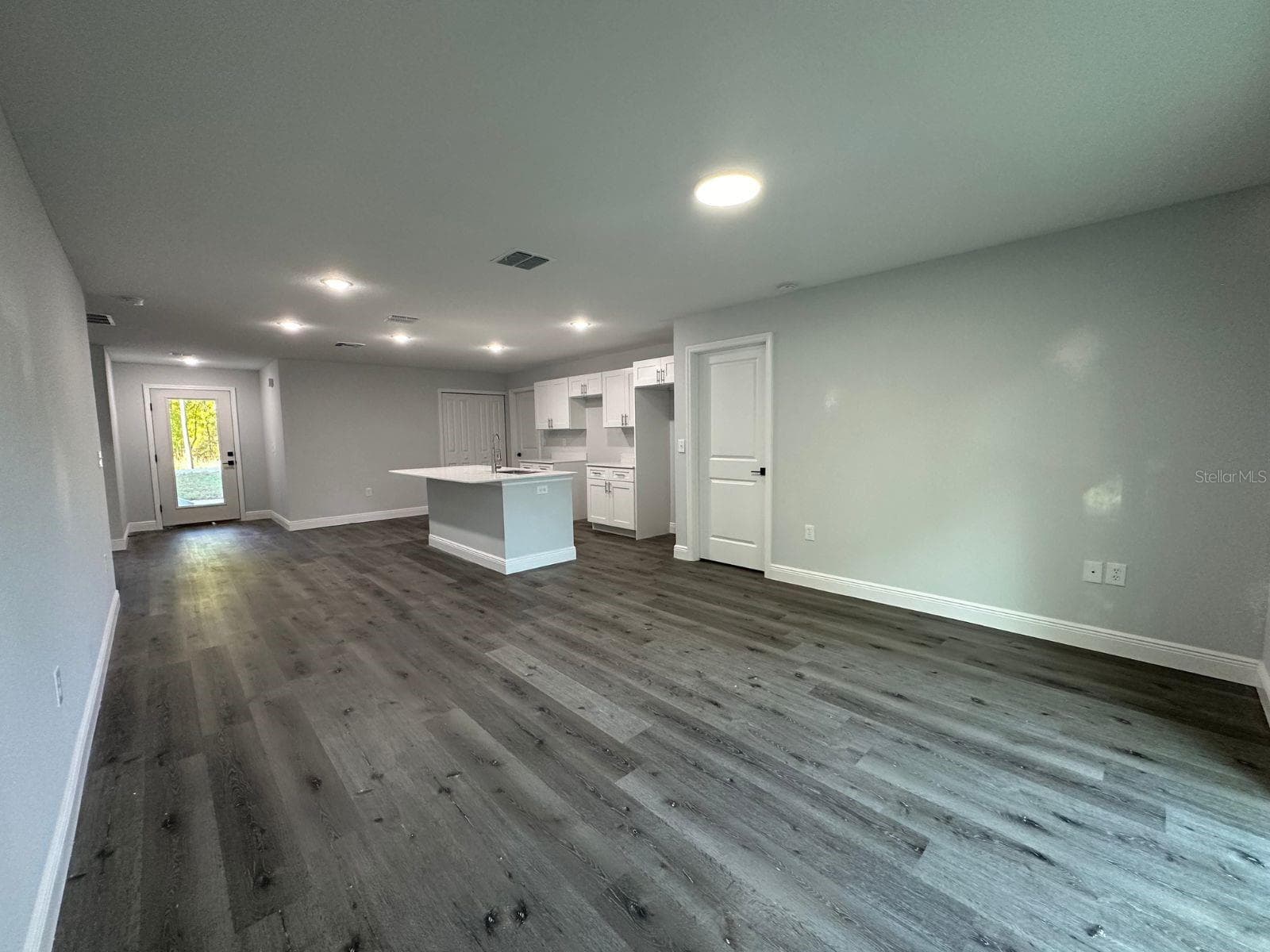 Single Family Residence at 15 BAHIA COURT TRAK, OCALA, photo 3 of 9