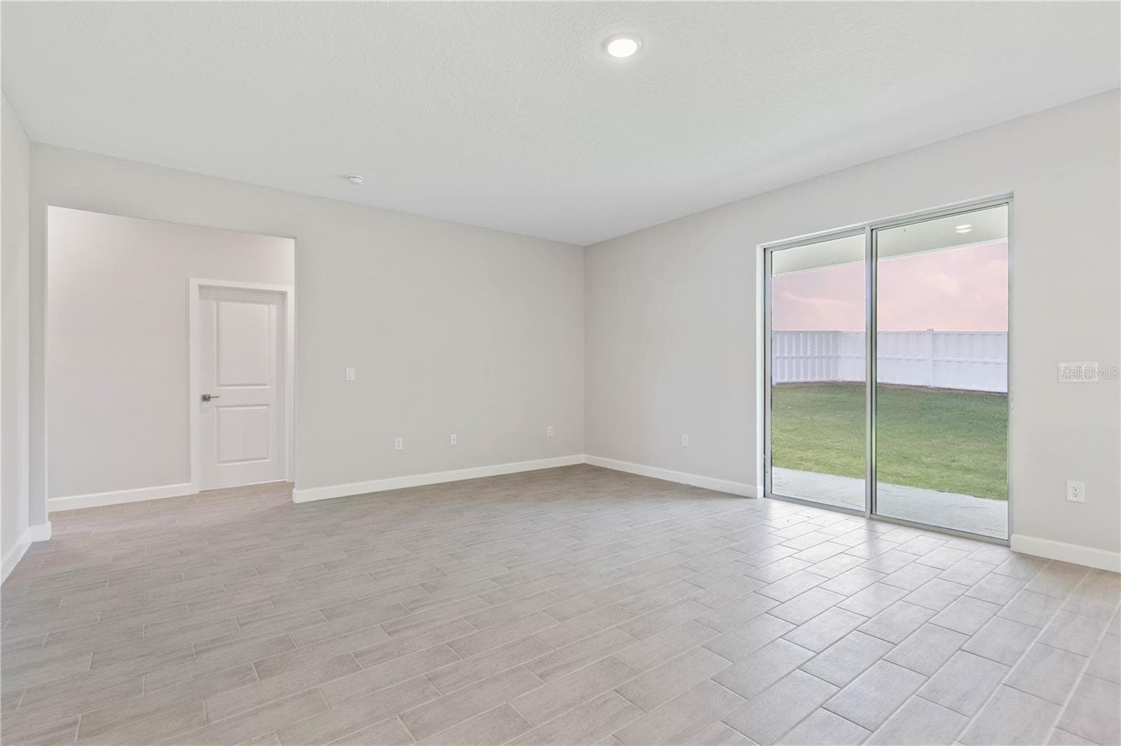 Single Family Residence at 17 EL DORADO BLVD N, CAPE CORAL, photo 7 of 27
