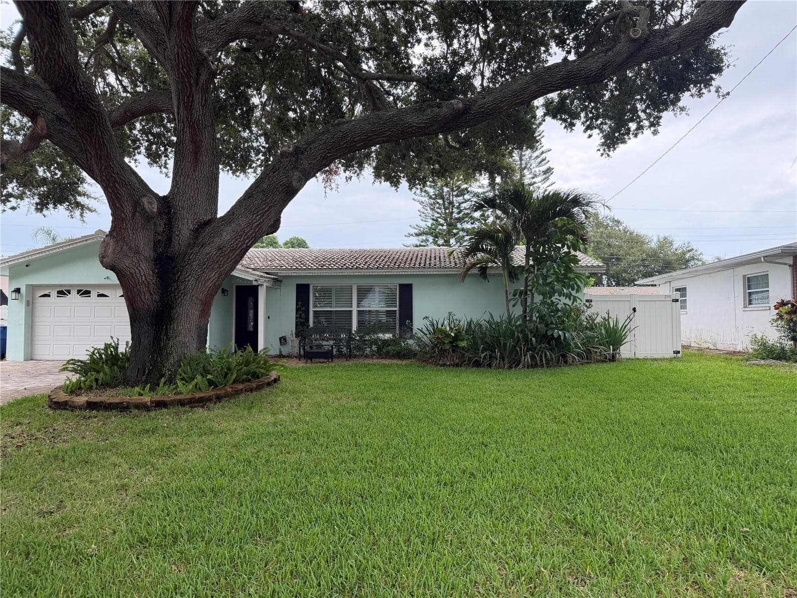 Lovely property - 704 23RD ST SW, LARGO