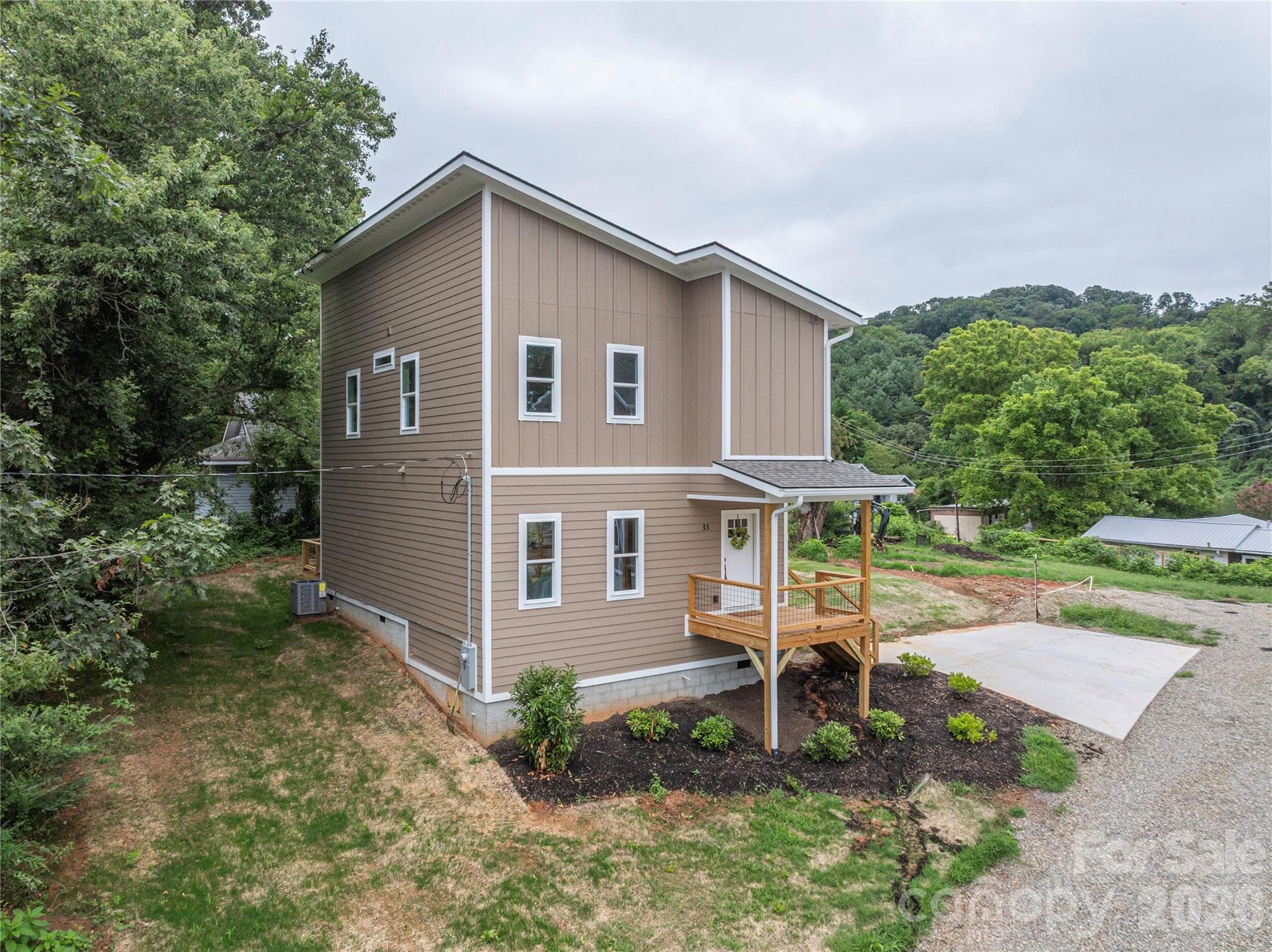 33 Elkwood Avenue