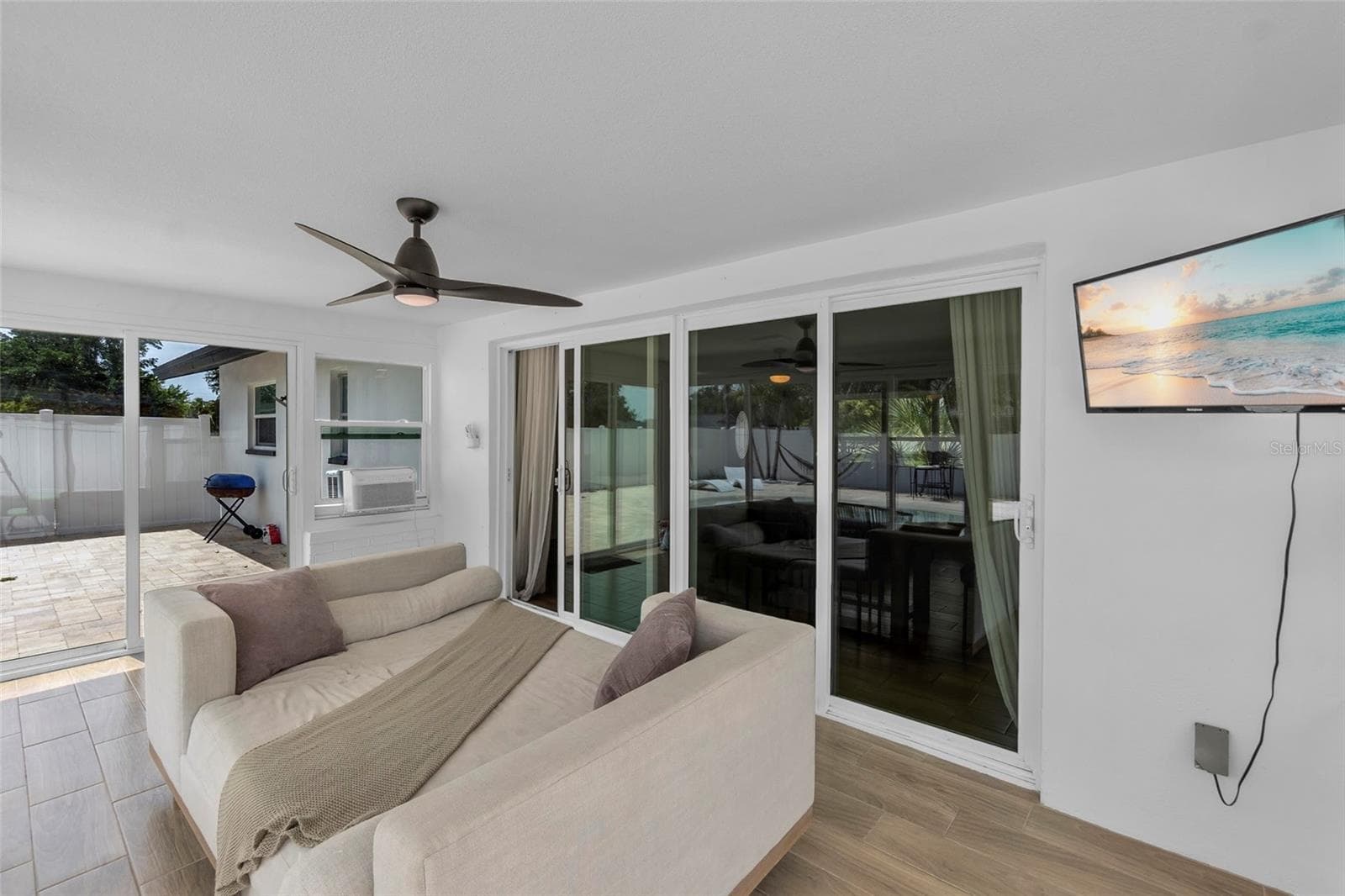Single Family Residence at 7221 15TH AVENUE DRIVE W, BRADENTON, photo 11 of 20