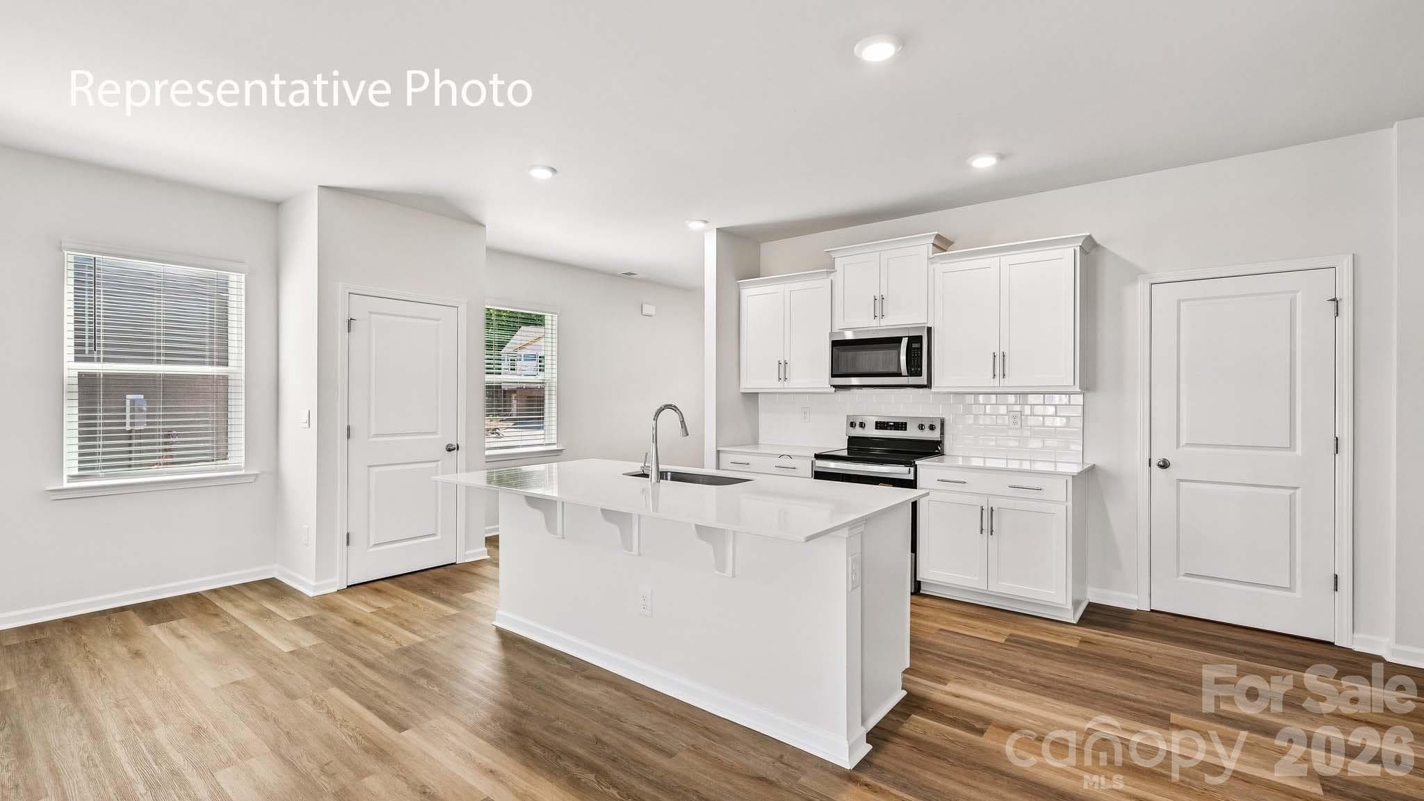 Single Family Residence at 1437 7th Street Drive NE, Hickory, photo 10 of 30
