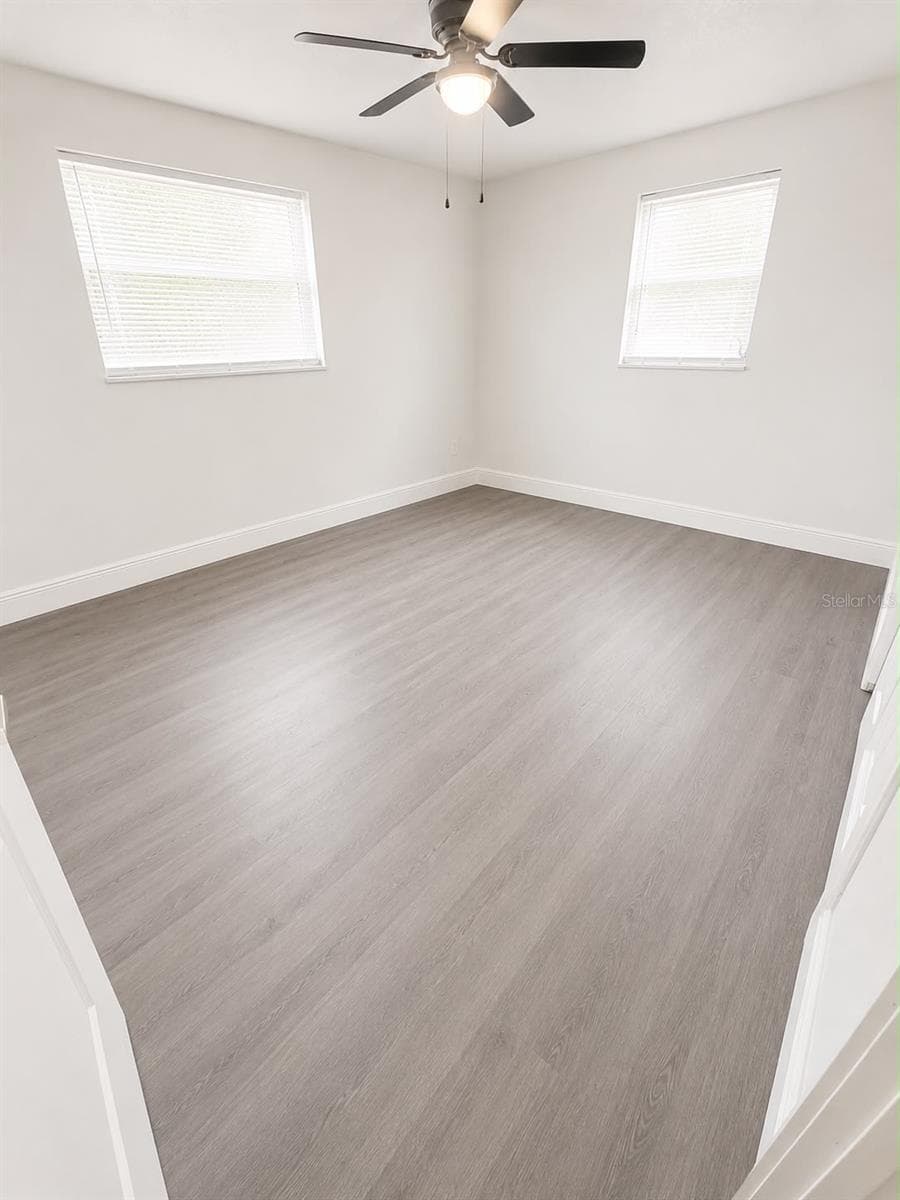 Single Family Residence at 4116 OAKFIELD AVE, HOLIDAY, photo 6 of 20