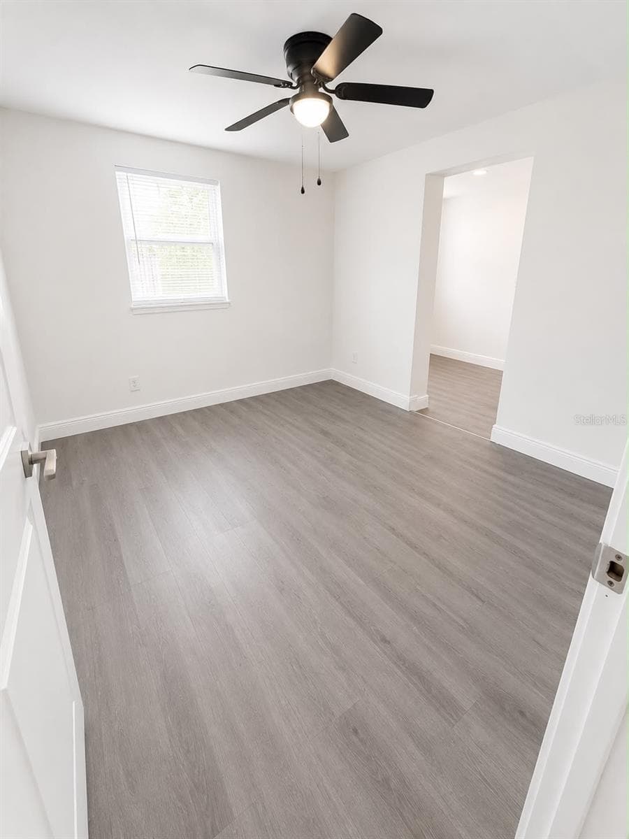 Single Family Residence at 4116 OAKFIELD AVE, HOLIDAY, photo 7 of 20
