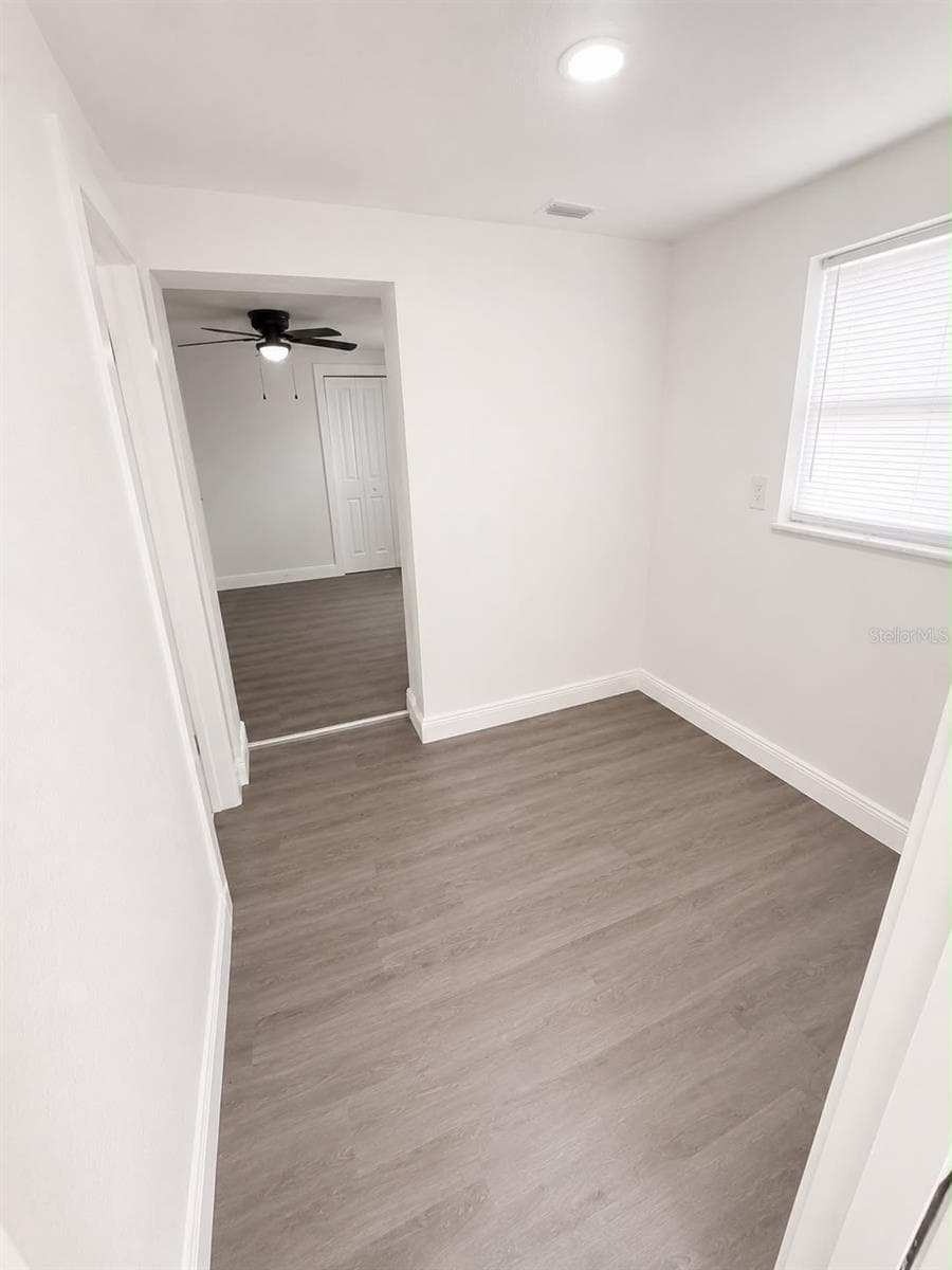 Single Family Residence at 4116 OAKFIELD AVE, HOLIDAY, photo 8 of 20