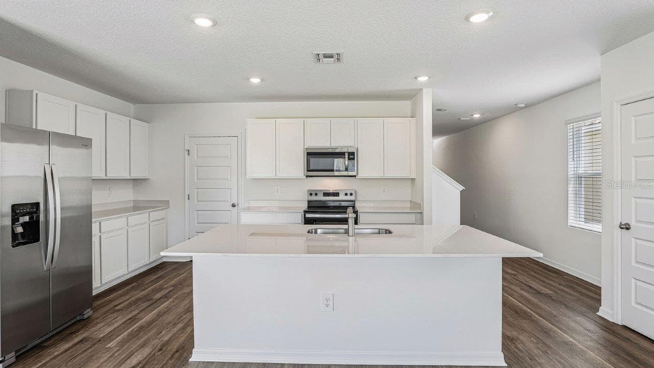 Single Family Residence at 6064 NAVONA WAY, WINTER HAVEN, photo 5 of 36