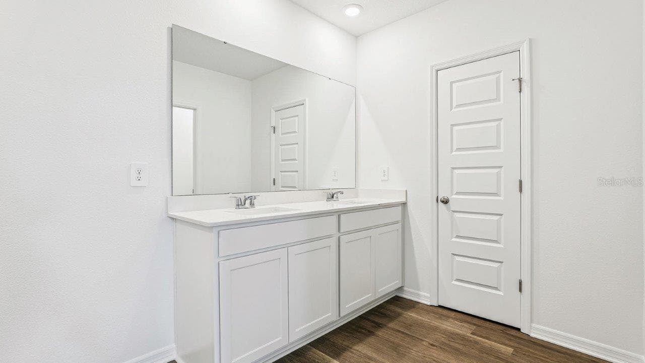 Single Family Residence at 6064 NAVONA WAY, WINTER HAVEN, photo 24 of 36