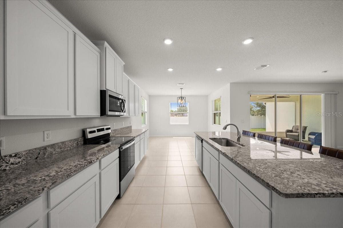 Kitchen - 8068 SW 59TH TER, OCALA