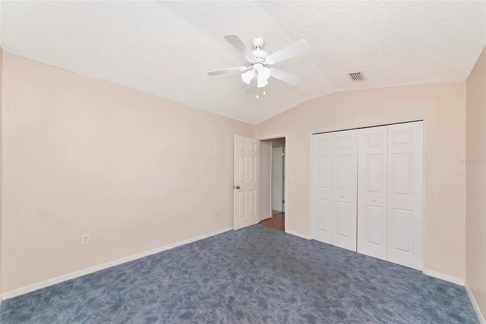 Single Family Residence at 2405 ICECAPADE DR, SARASOTA, photo 29 of 50