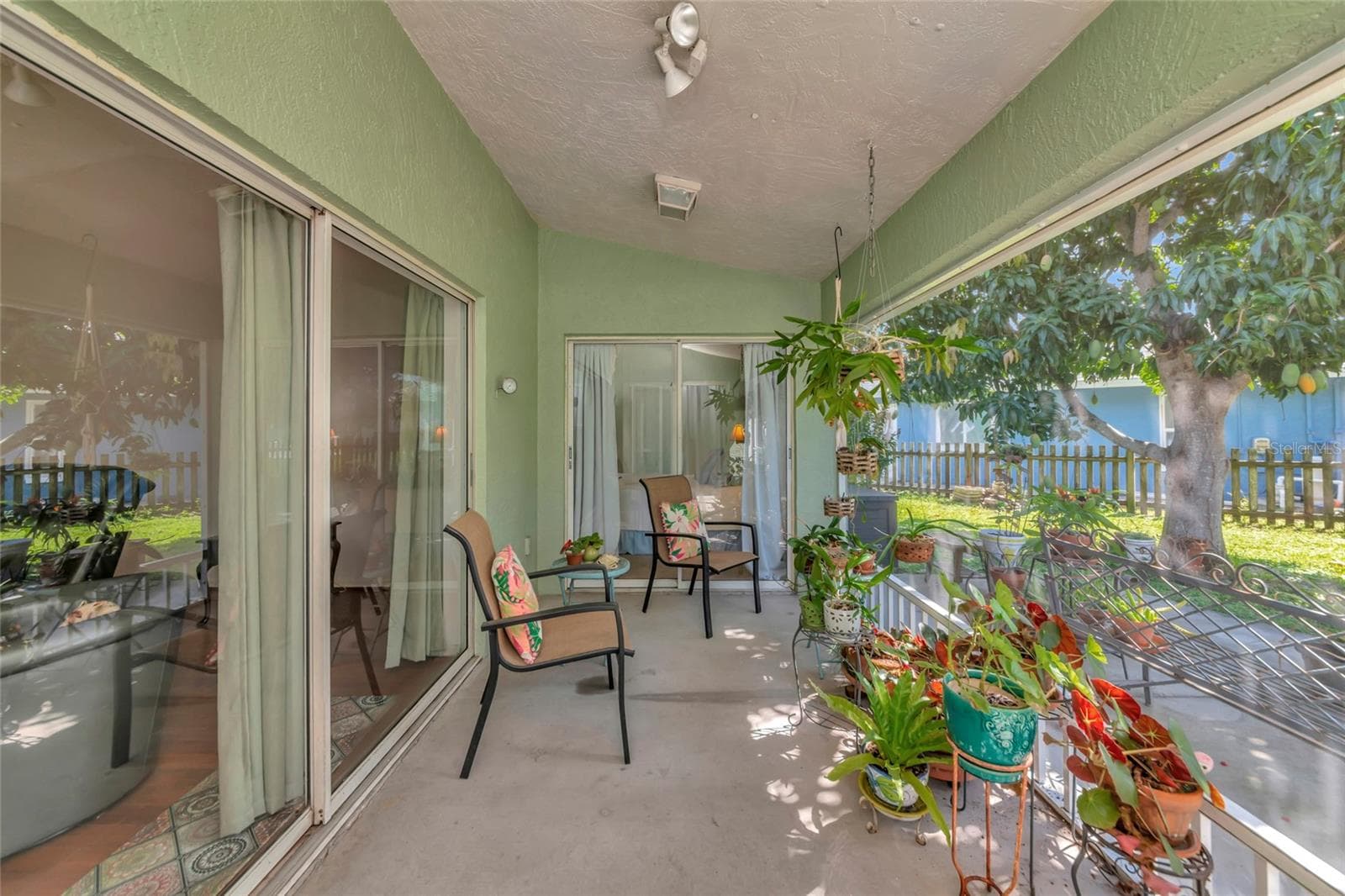 Single Family Residence at 2405 ICECAPADE DR, SARASOTA, photo 39 of 50