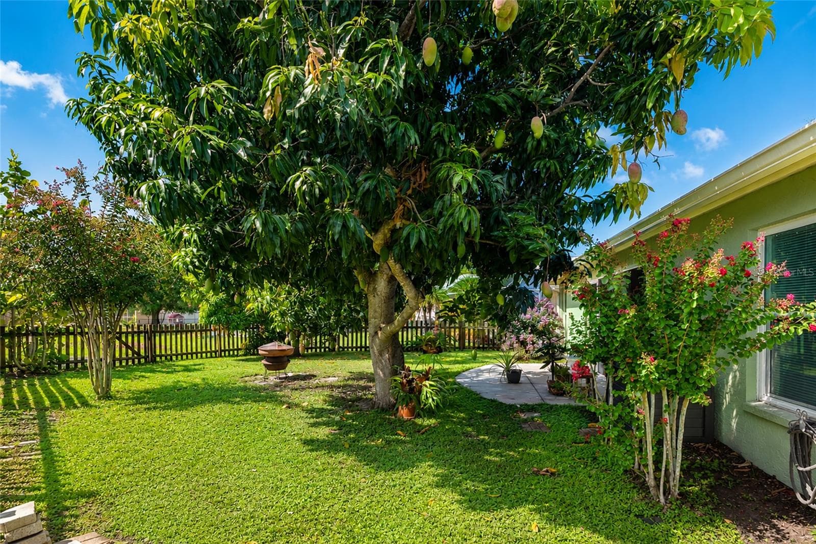 Single Family Residence at 2405 ICECAPADE DR, SARASOTA, photo 45 of 50
