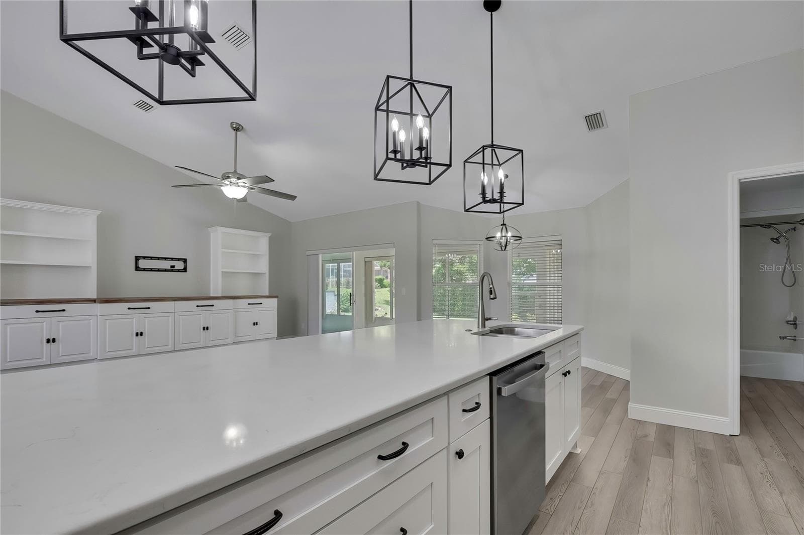 Single Family Residence at 6164 N SILVER PALM WAY, BEVERLY HILLS, photo 5 of 51
