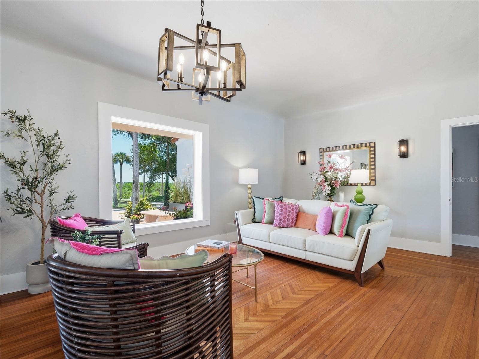 Single Family Residence at 636 N RIVERSIDE DR, NEW SMYRNA BEACH, photo 25 of 75