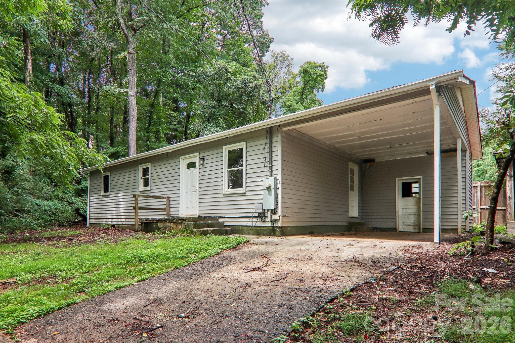 Single Family Residence at 24 Bryson Street, Waynesville, photo 2 of 33