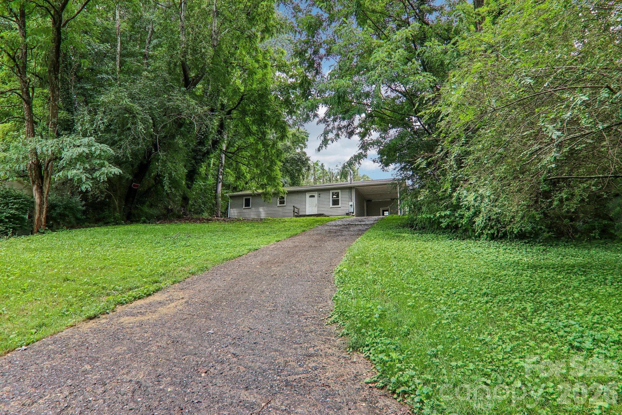 Single Family Residence at 24 Bryson Street, Waynesville, photo 4 of 33